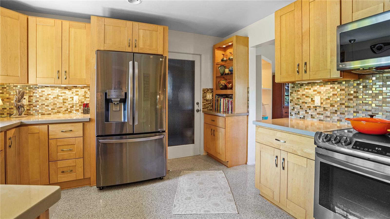5670 11TH ST S, ST PETERSBURG, FL, 33705