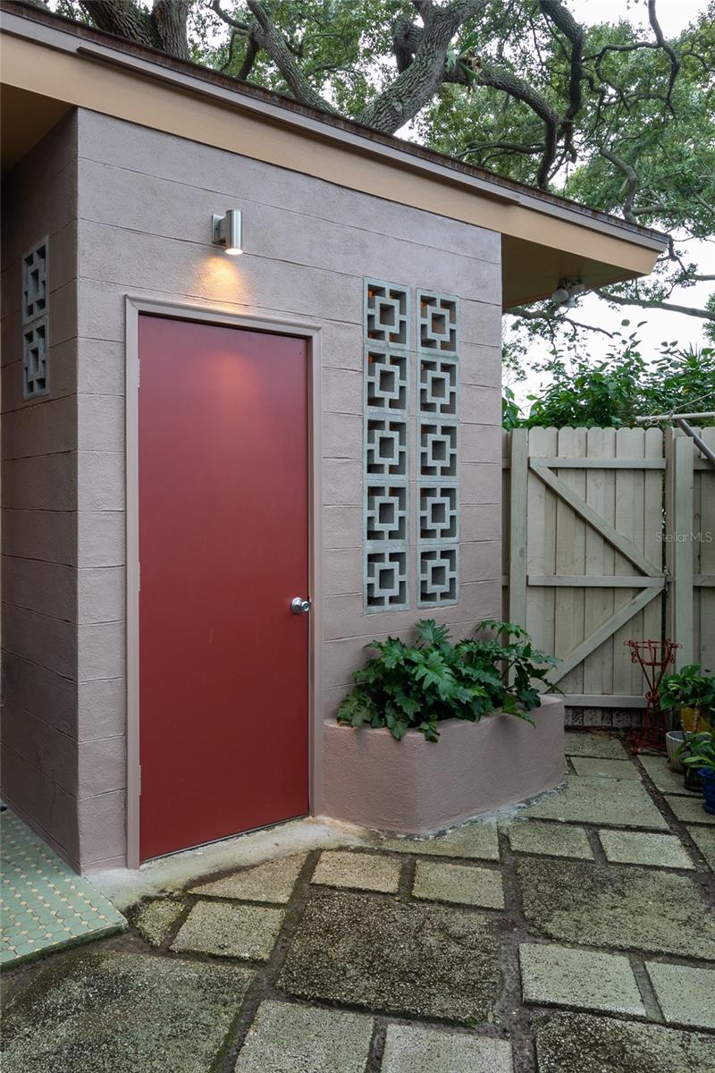 5670 11TH ST S, ST PETERSBURG, FL, 33705