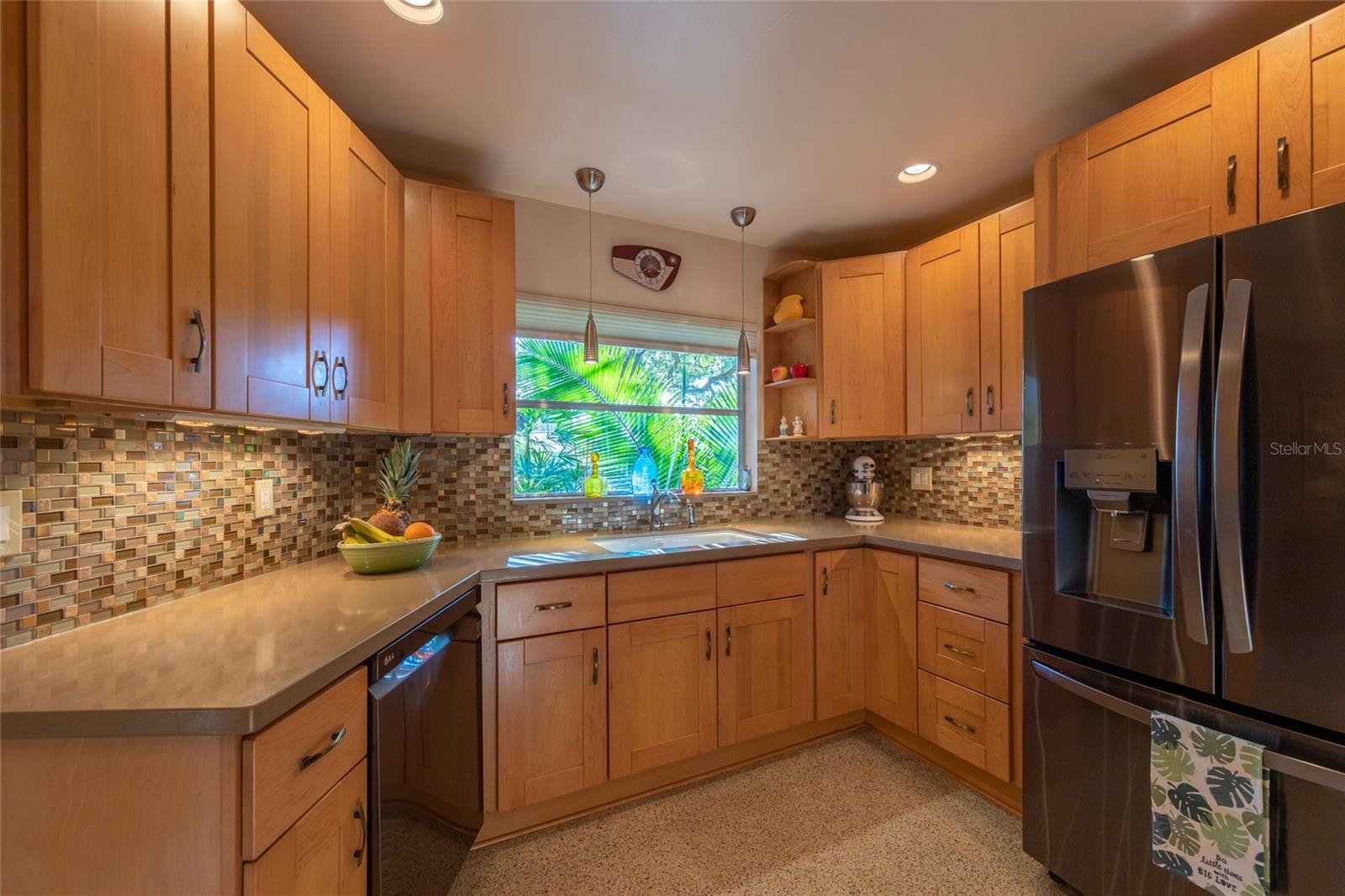 5670 11TH ST S, ST PETERSBURG, FL, 33705