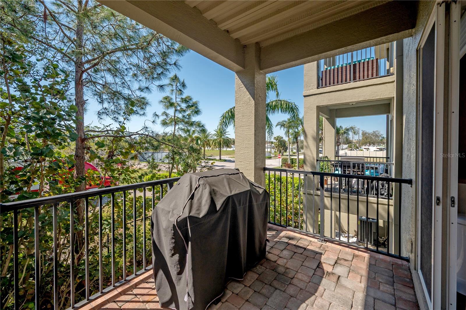 10250 BAYOU GRANDE AVE, SEMINOLE, FL, 33772