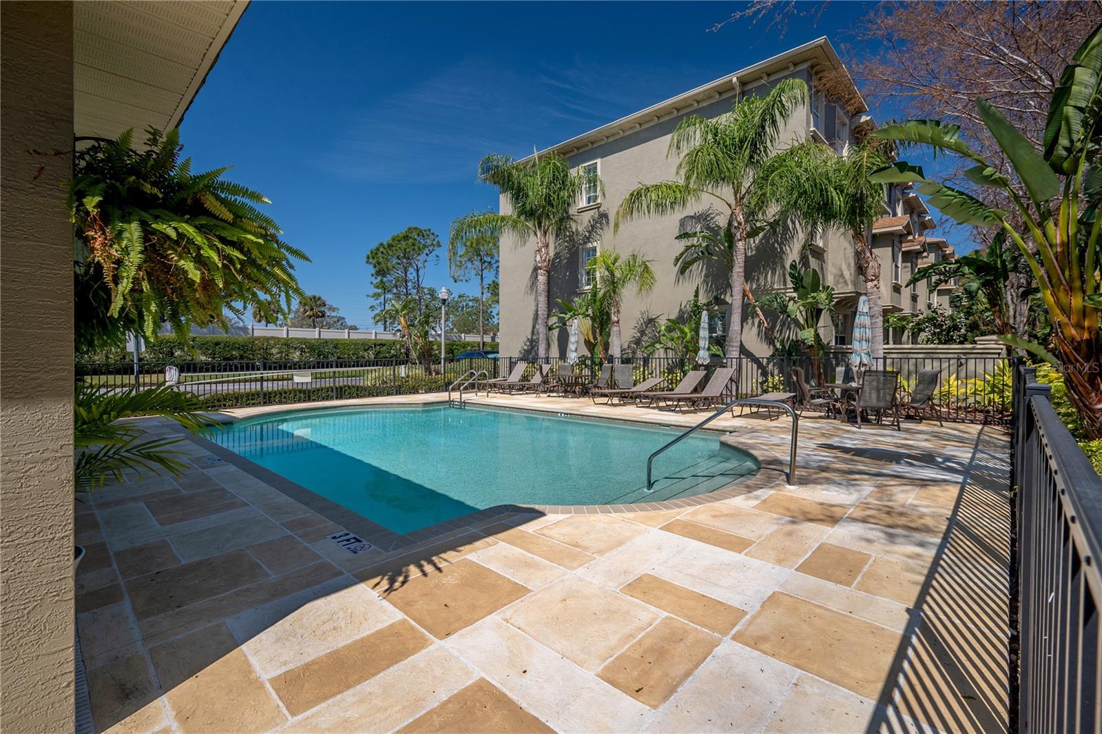 10250 BAYOU GRANDE AVE, SEMINOLE, FL, 33772