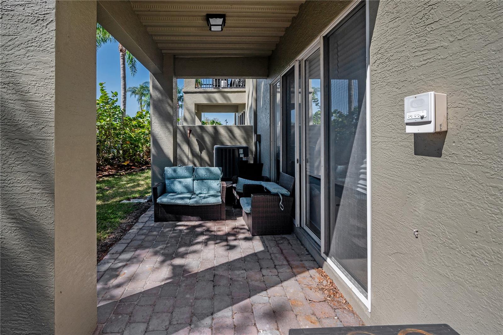 10250 BAYOU GRANDE AVE, SEMINOLE, FL, 33772