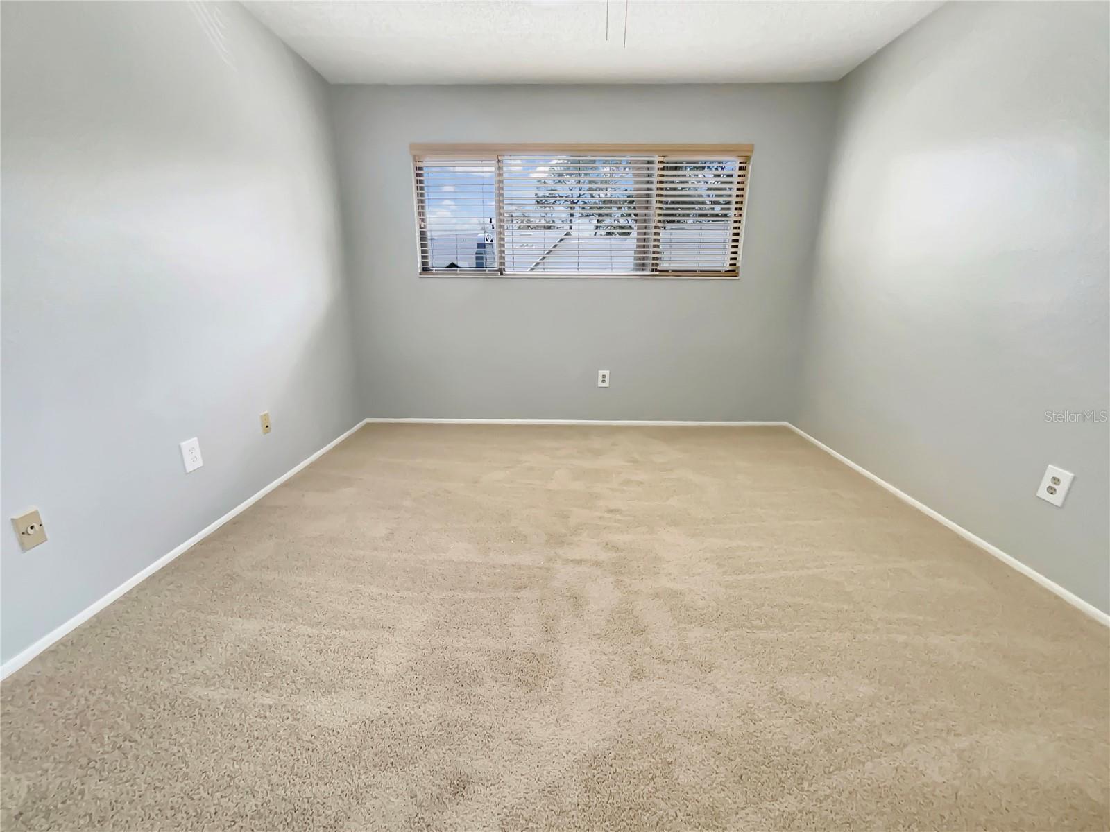 6002 LAKETREE LN #B, TEMPLE TERRACE, FL, 33617