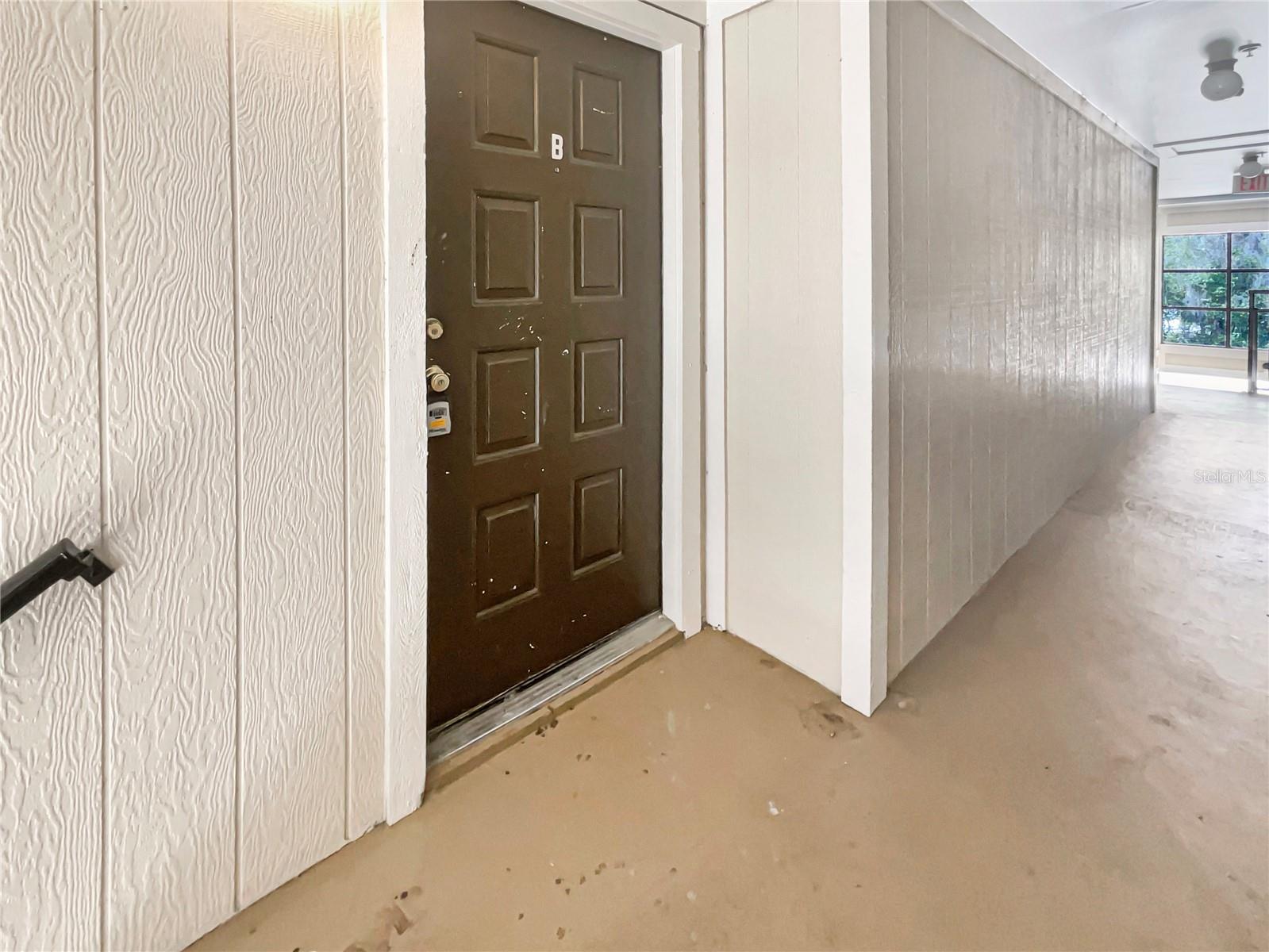 6002 LAKETREE LN #B, TEMPLE TERRACE, FL, 33617