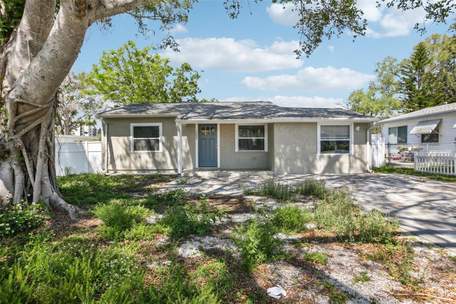1000 8TH AVE SW, LARGO, FL, 33770