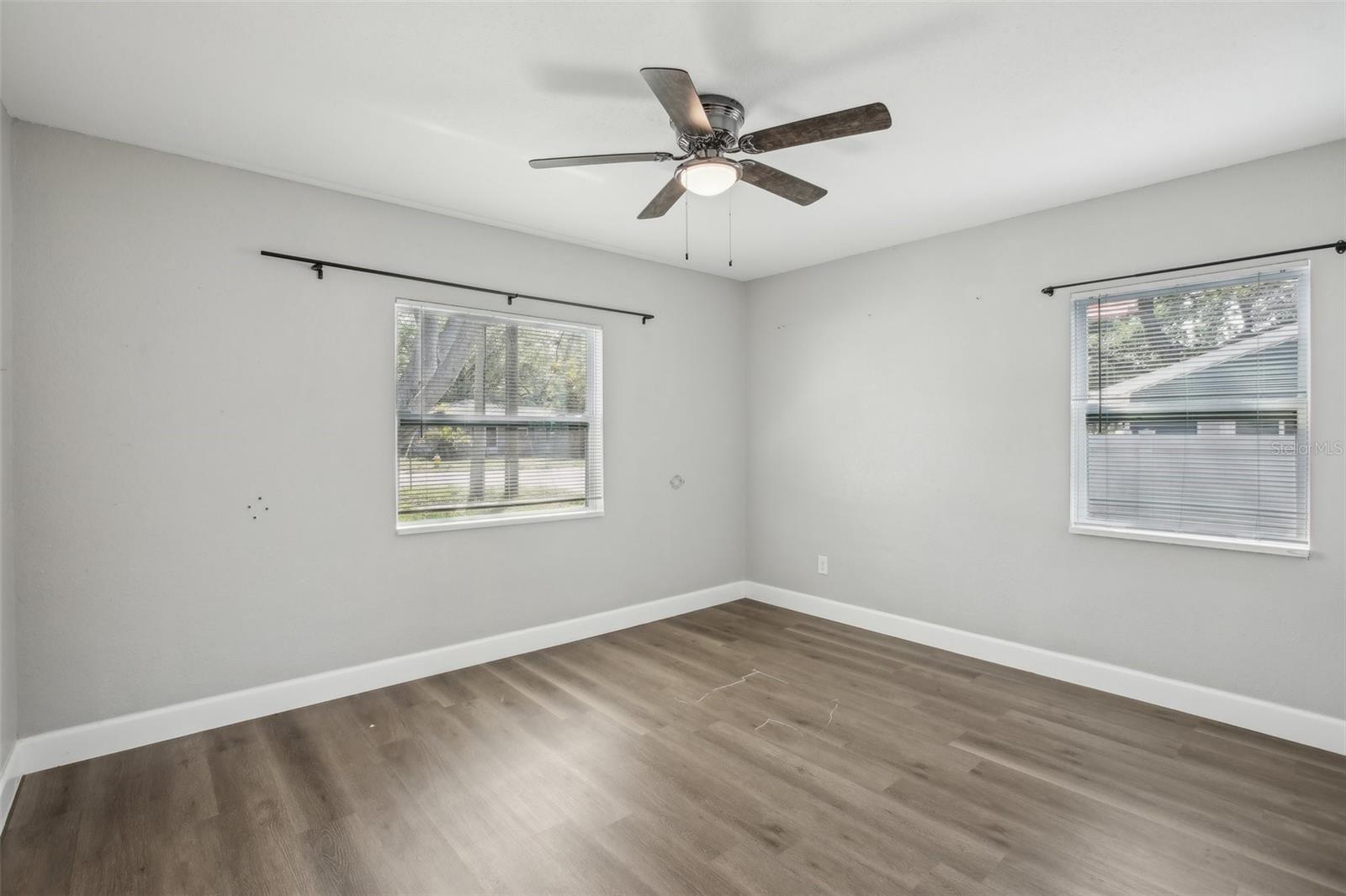 1000 8TH AVE SW, LARGO, FL, 33770