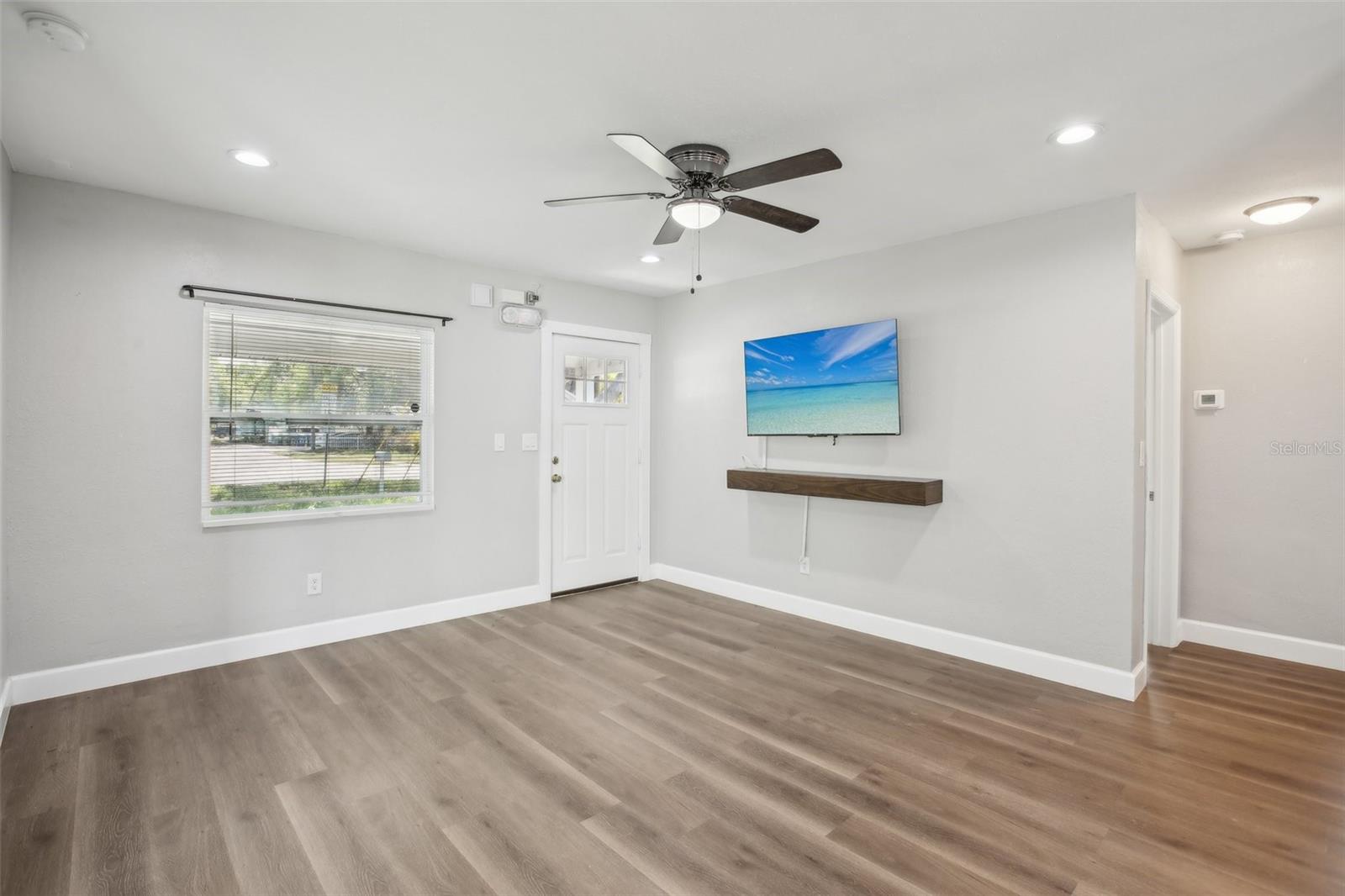 1000 8TH AVE SW, LARGO, FL, 33770