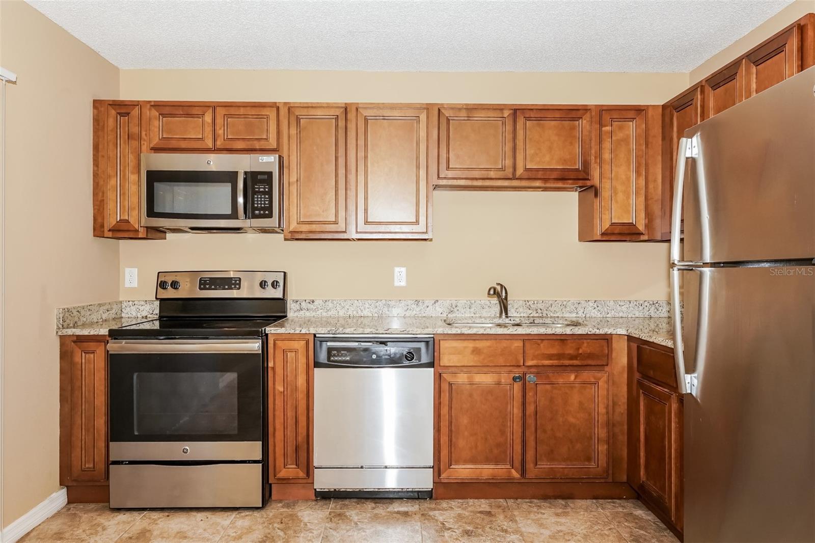 3137 CROTON AVE, DELTONA, FL, 32738