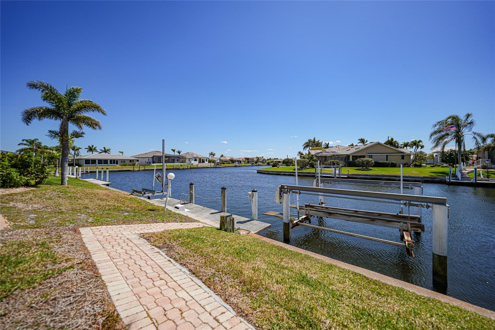 341 SEGOVIA DR, PUNTA GORDA, FL, 33950