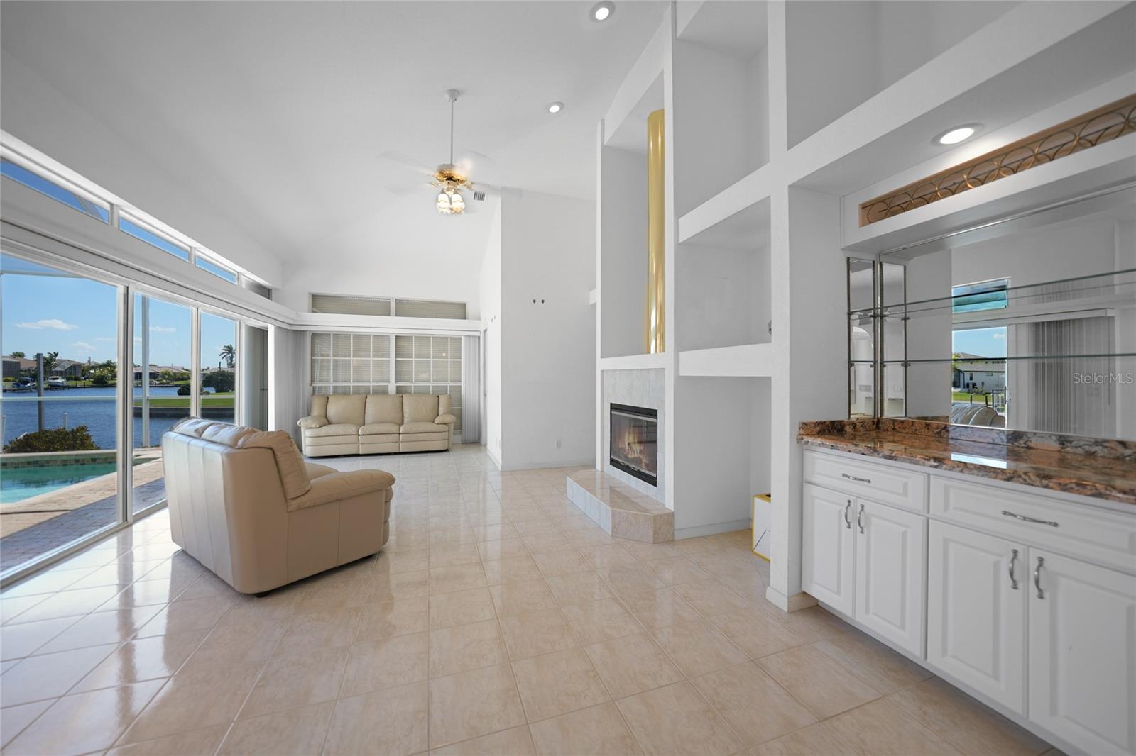 341 SEGOVIA DR, PUNTA GORDA, FL, 33950