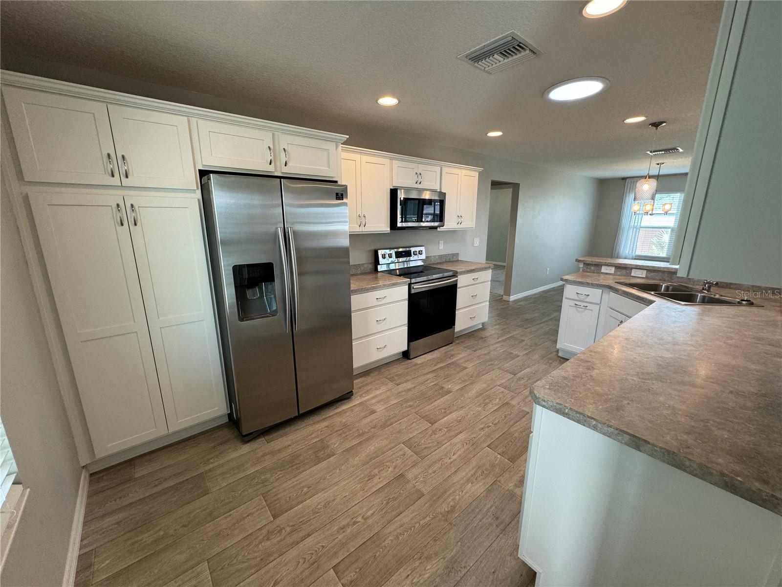 3321 ROHAN RD, OXFORD, FL, 34484
