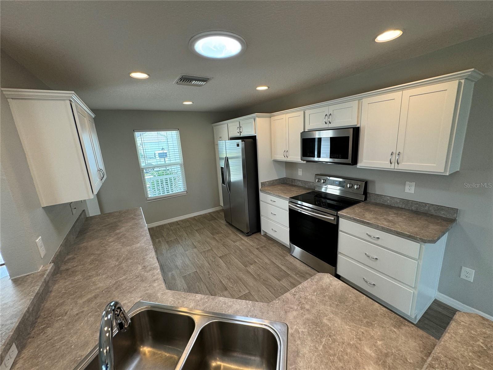 3321 ROHAN RD, OXFORD, FL, 34484