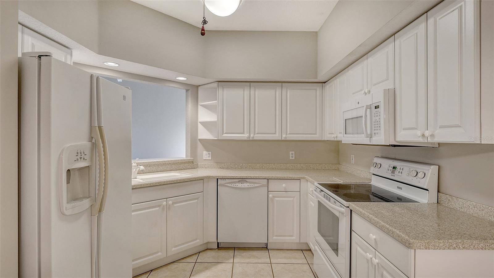 7687 SWEETBAY CIR #7687, BRADENTON, FL, 34203