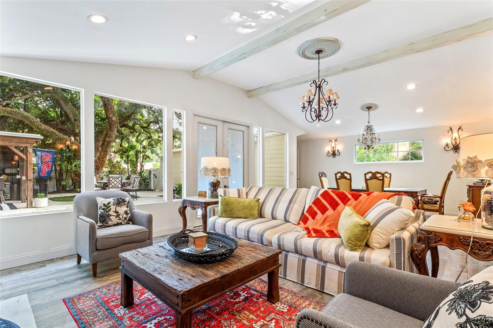 2624 W PROSPECT RD, TAMPA, FL, 33629