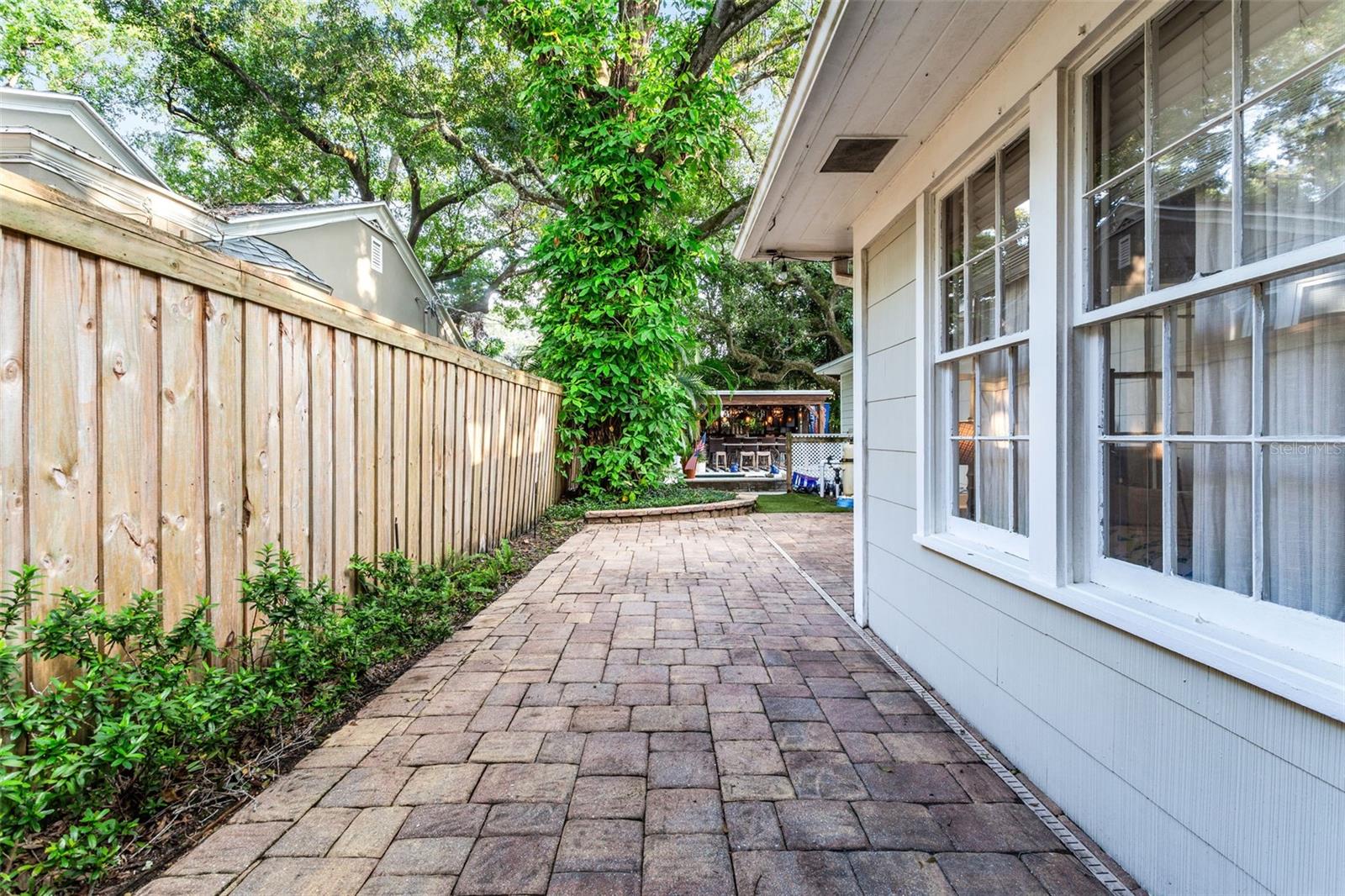 2624 W PROSPECT RD, TAMPA, FL, 33629