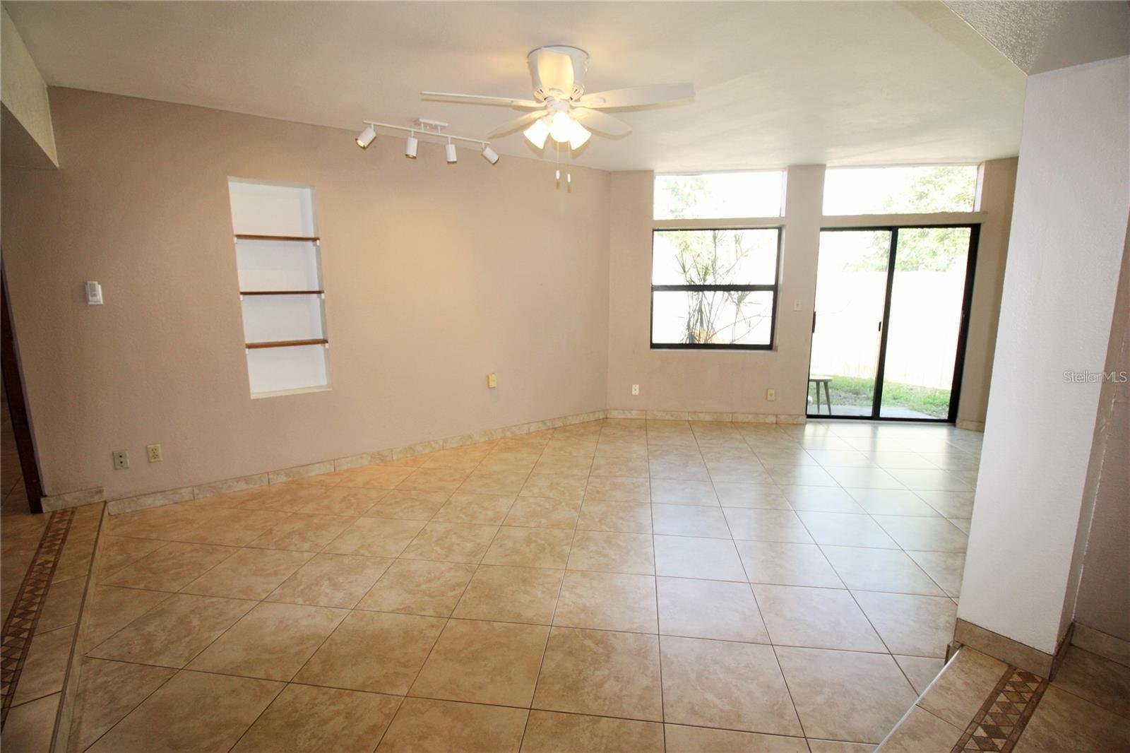 120 VALMORA DR, CASSELBERRY, FL, 32707