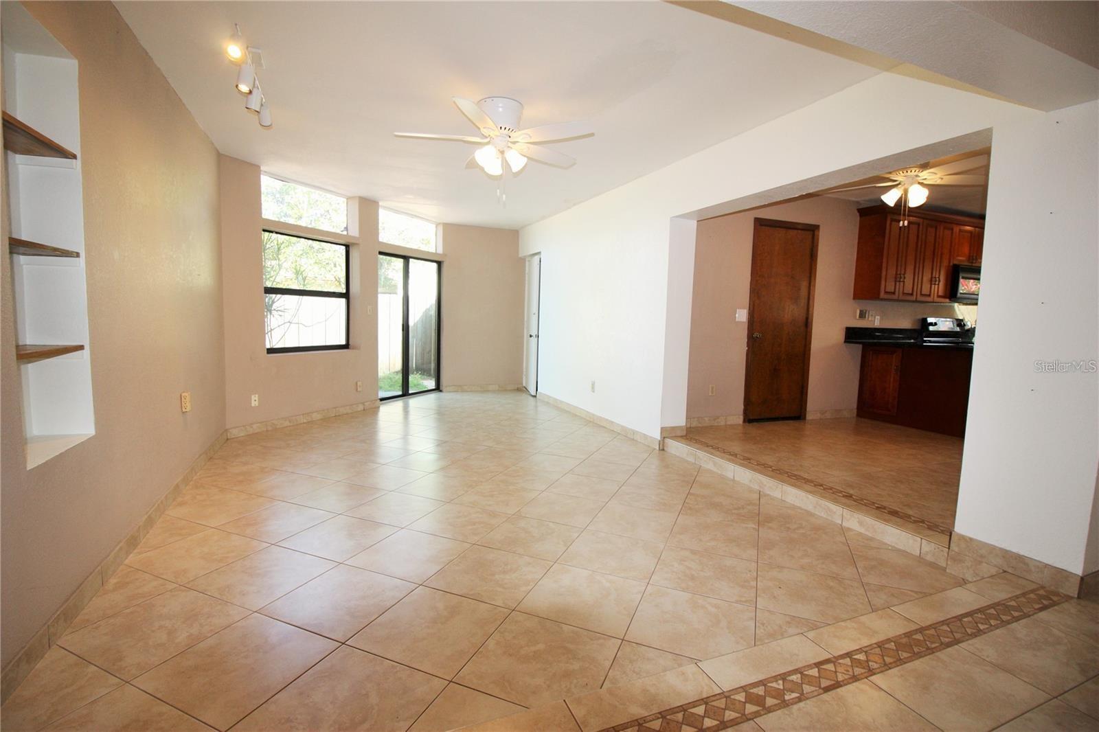 120 VALMORA DR, CASSELBERRY, FL, 32707