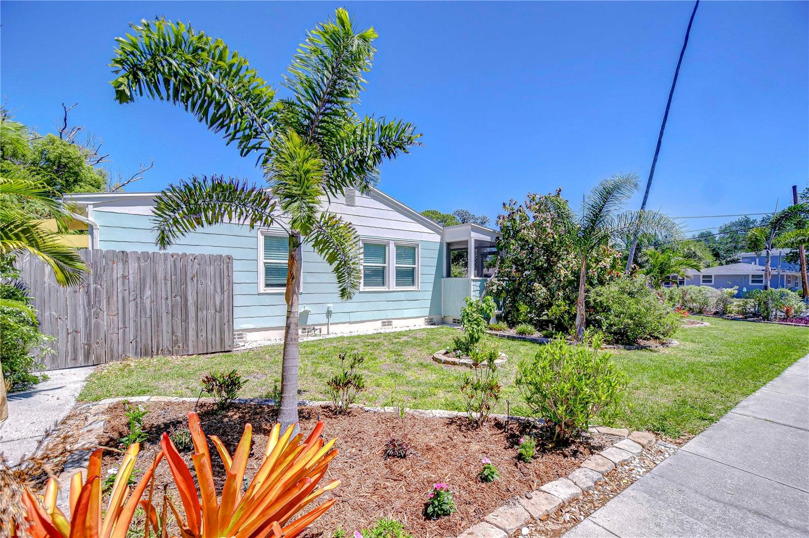 1700 SAN MATEO DR, DUNEDIN, FL, 34698