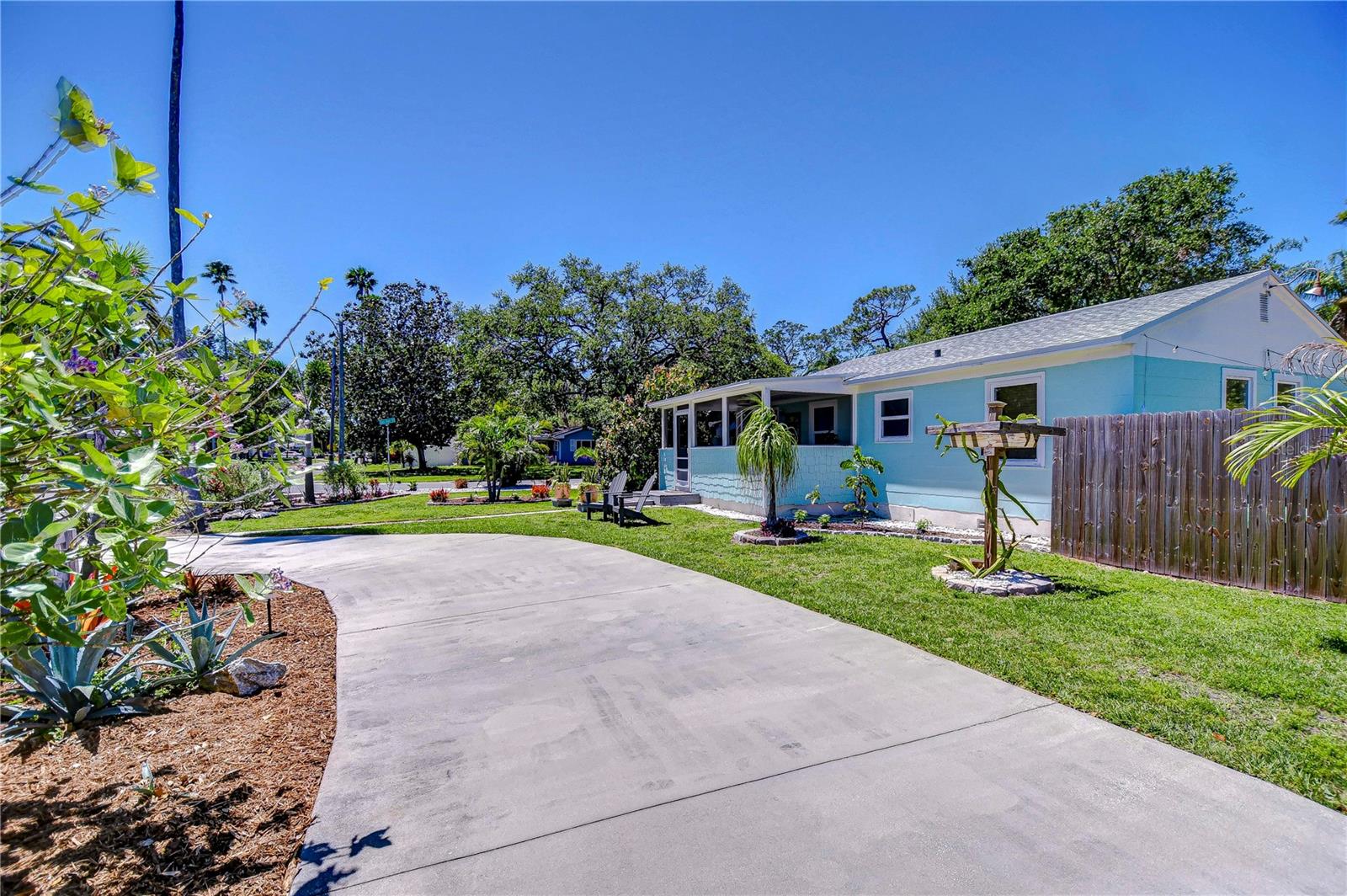 1700 SAN MATEO DR, DUNEDIN, FL, 34698