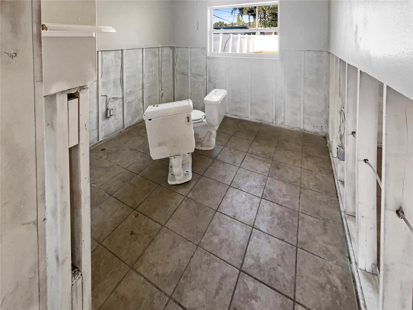 1715 DELAWARE AVE NE, ST PETERSBURG, FL, 33703