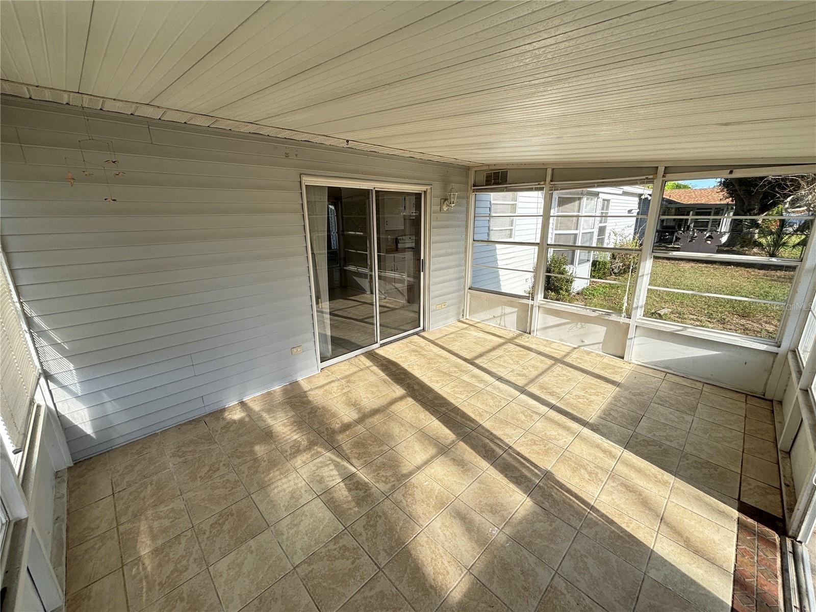 33746 TARA WOOD DR, LEESBURG, FL, 34788