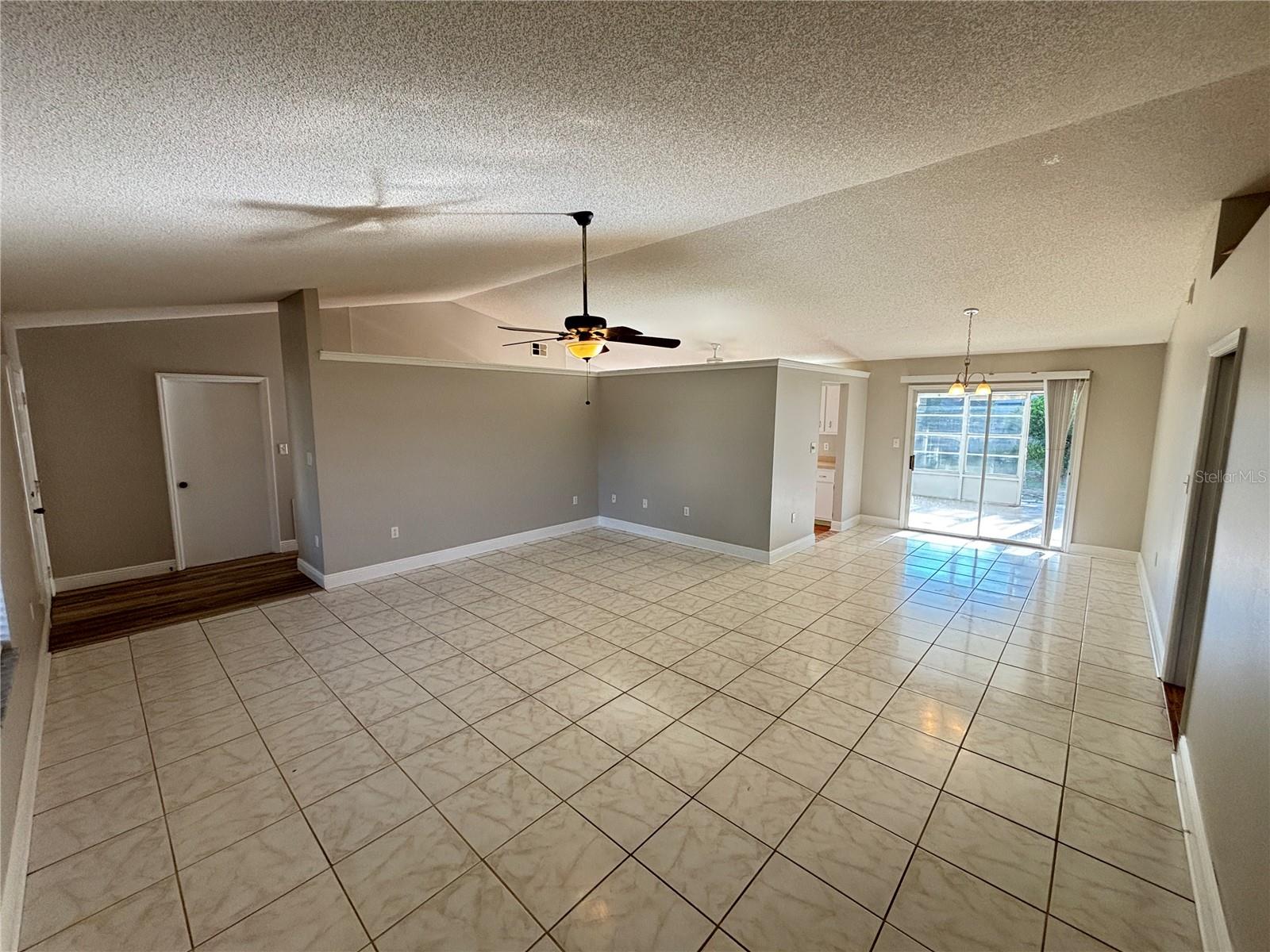 33746 TARA WOOD DR, LEESBURG, FL, 34788