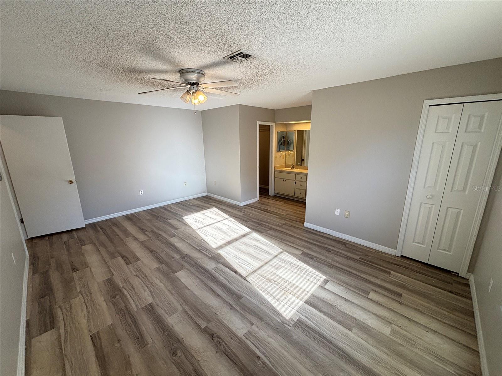 33746 TARA WOOD DR, LEESBURG, FL, 34788