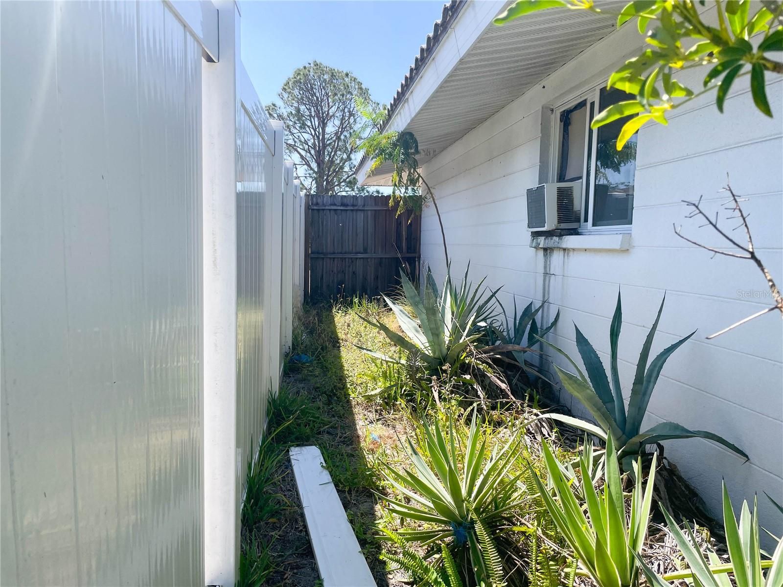 6408 2ND AVE W, BRADENTON, FL, 34209