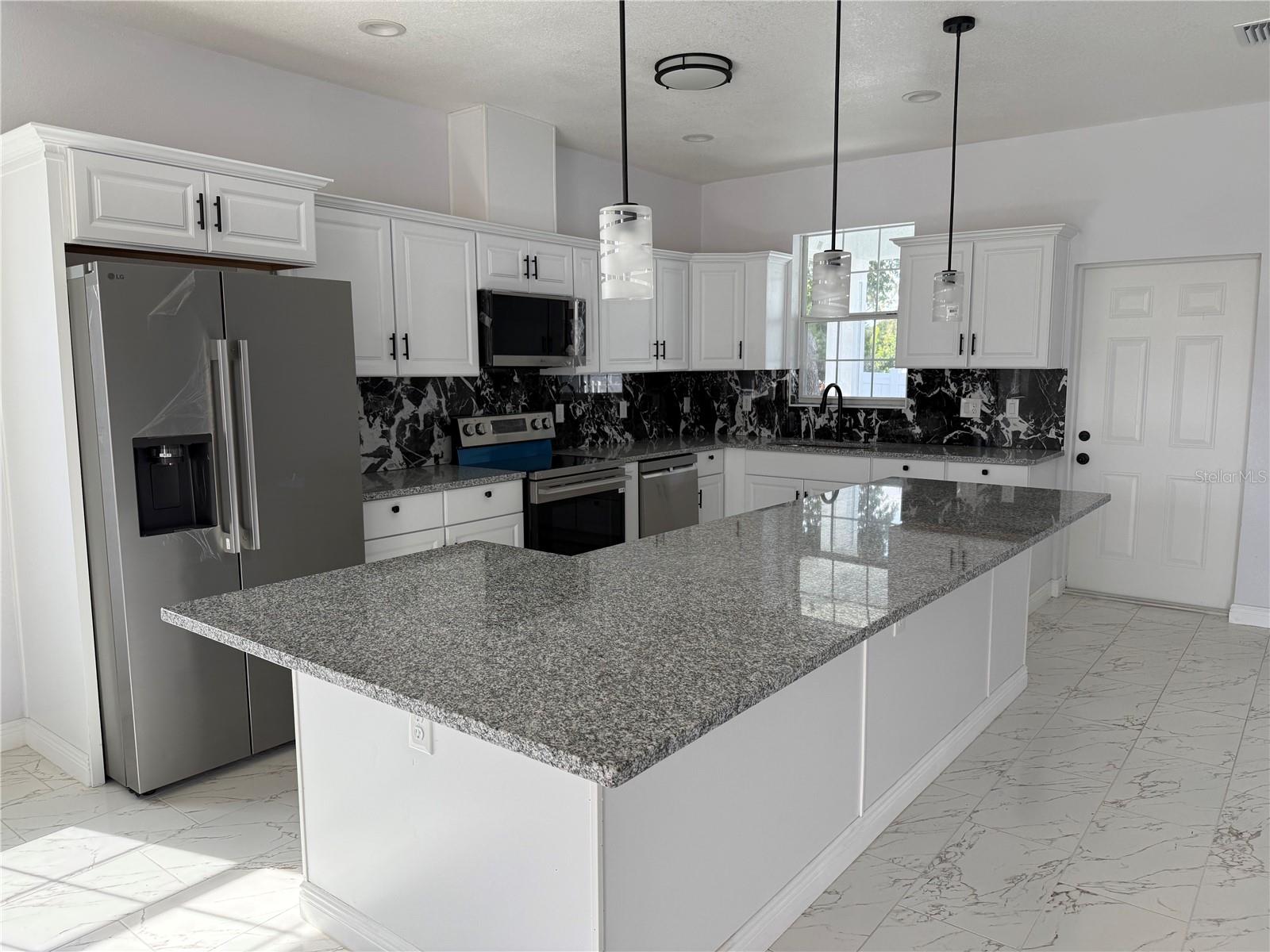 4205 57TH AVE N, ST PETERSBURG, FL, 33714