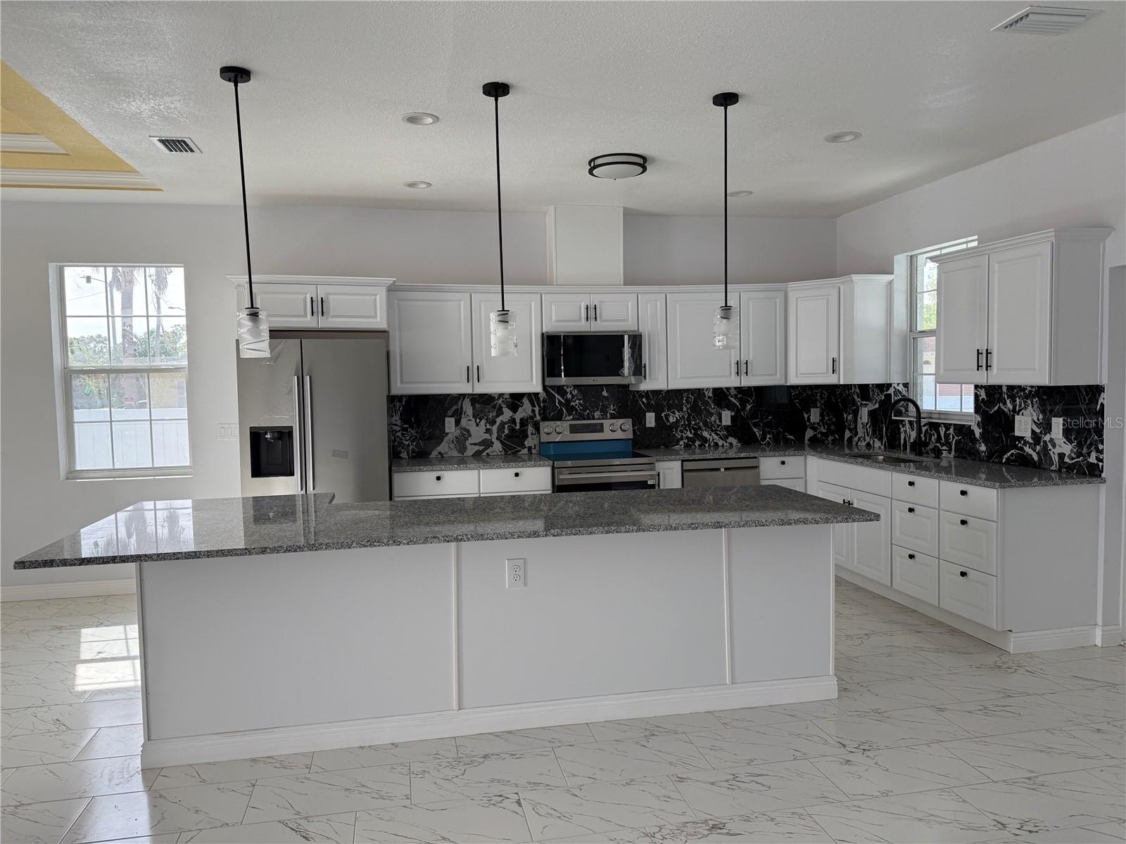 4205 57TH AVE N, ST PETERSBURG, FL, 33714