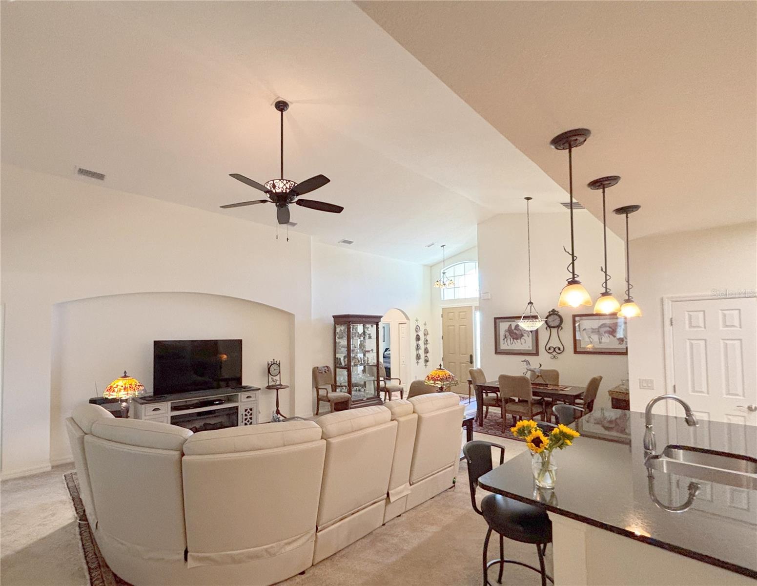 1402 COLONIAL CT, WINTER HAVEN, FL, 33884