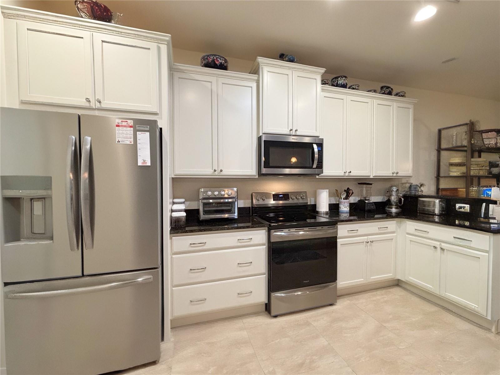 1402 COLONIAL CT, WINTER HAVEN, FL, 33884