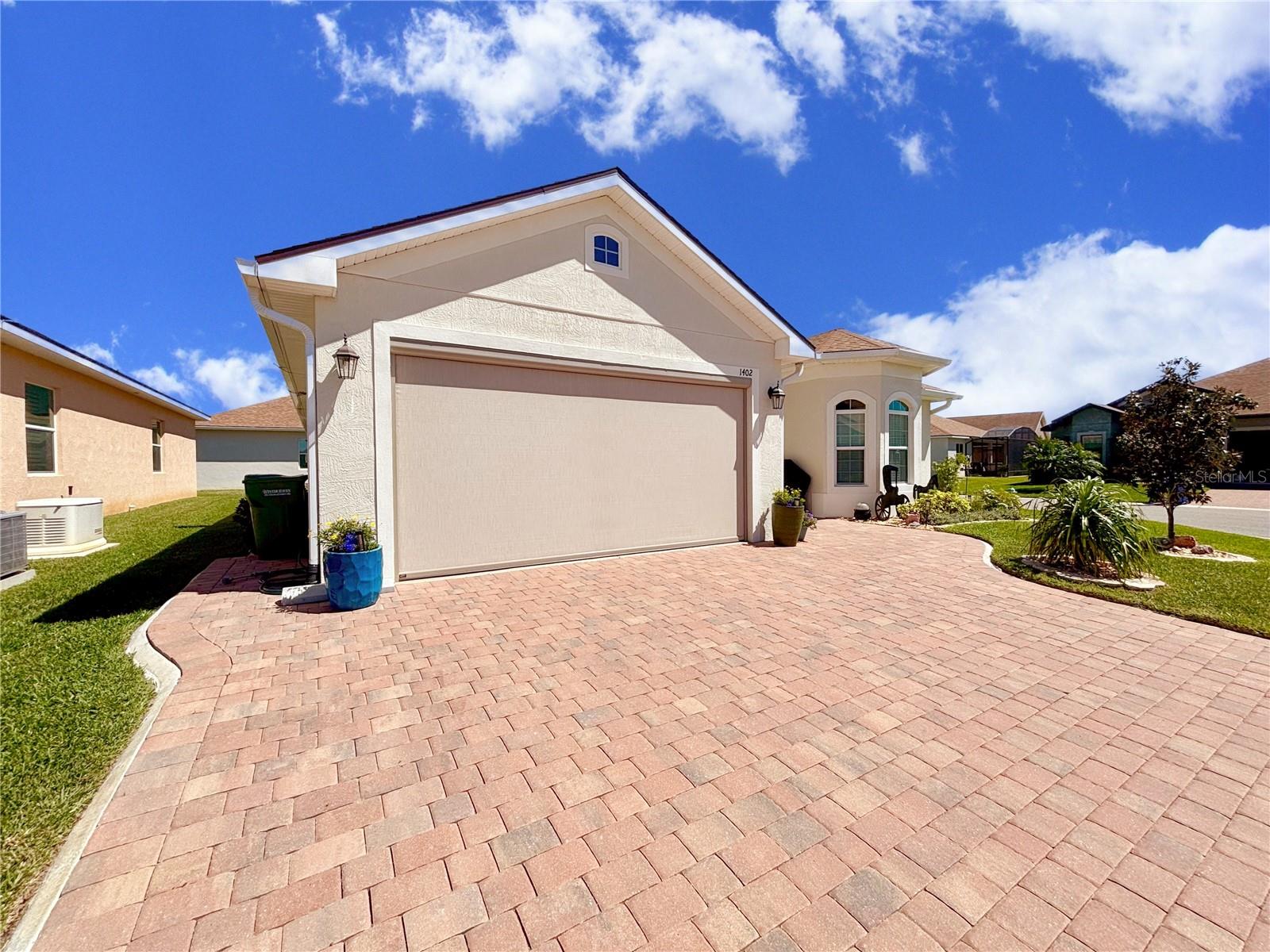 1402 COLONIAL CT, WINTER HAVEN, FL, 33884