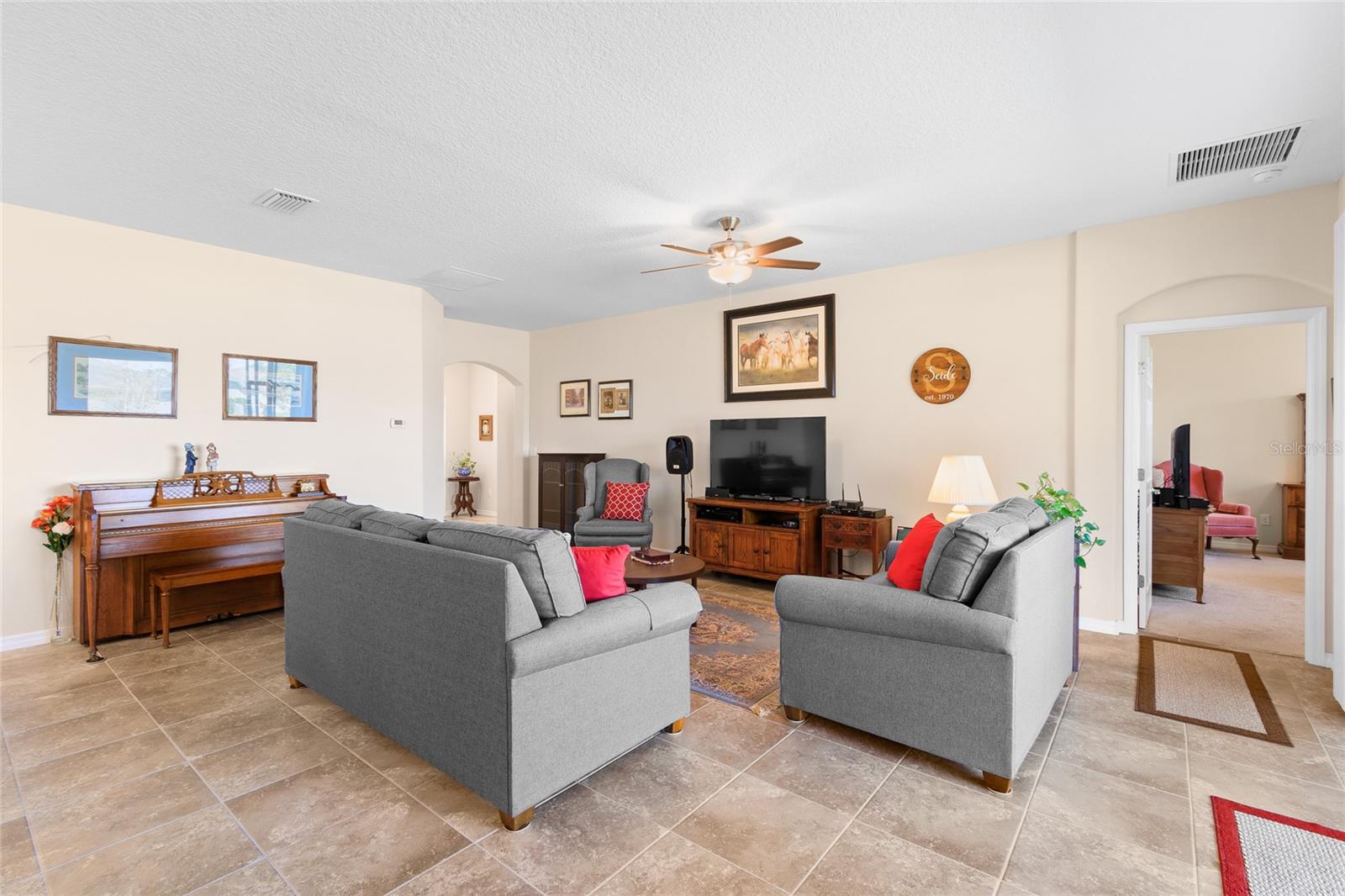 3666 ARLINGTON RIDGE BLVD, LEESBURG, FL, 34748