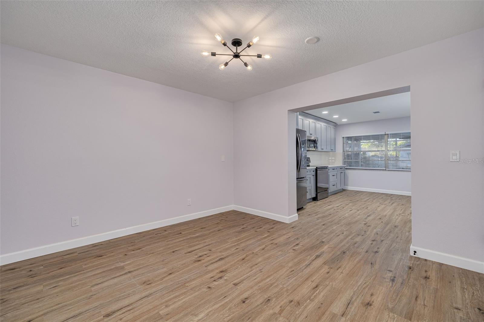 6672 56TH AVE N, ST PETERSBURG, FL, 33709