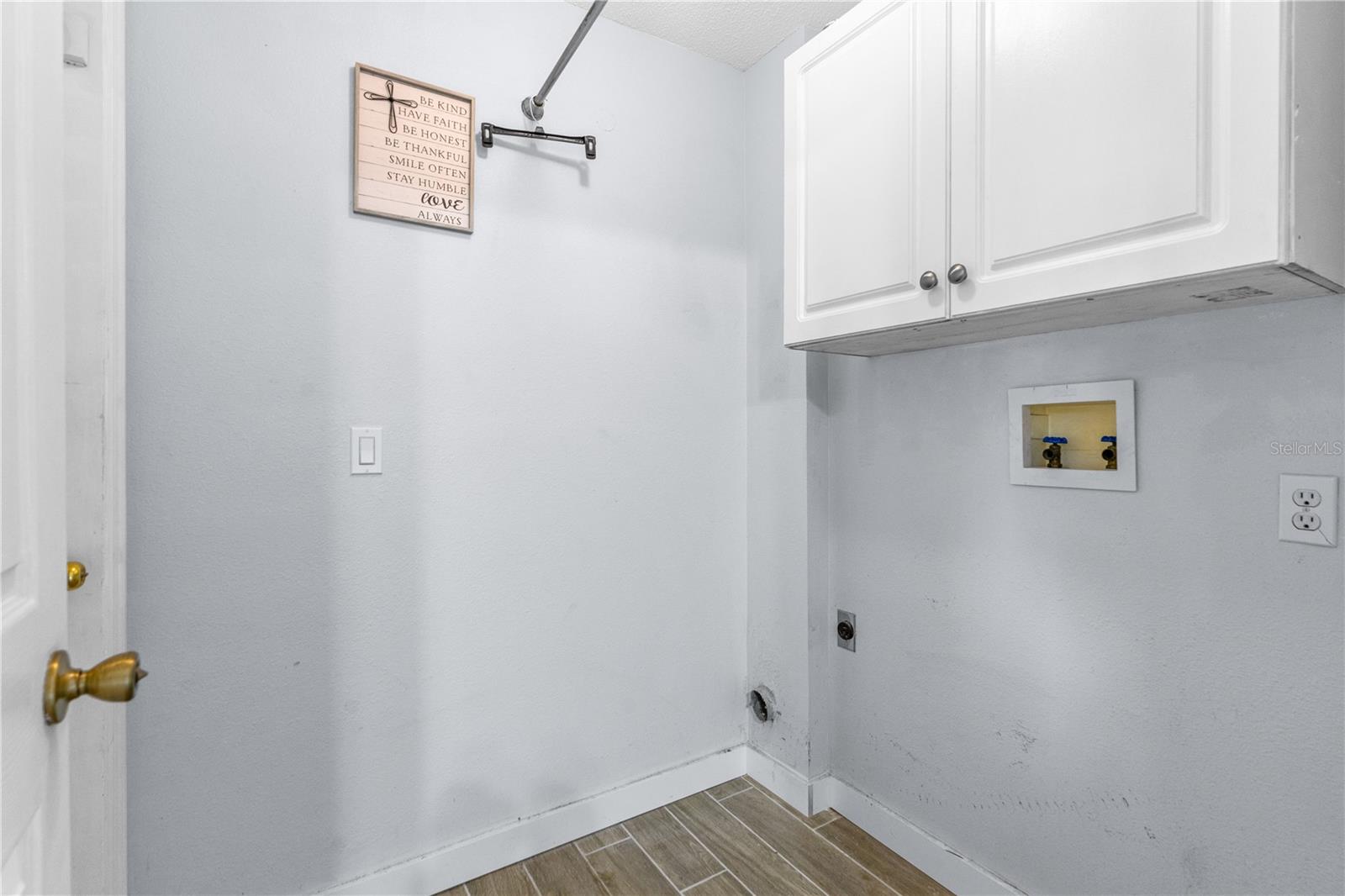 2418 UNITY TREE DR, EDGEWATER, FL, 32141