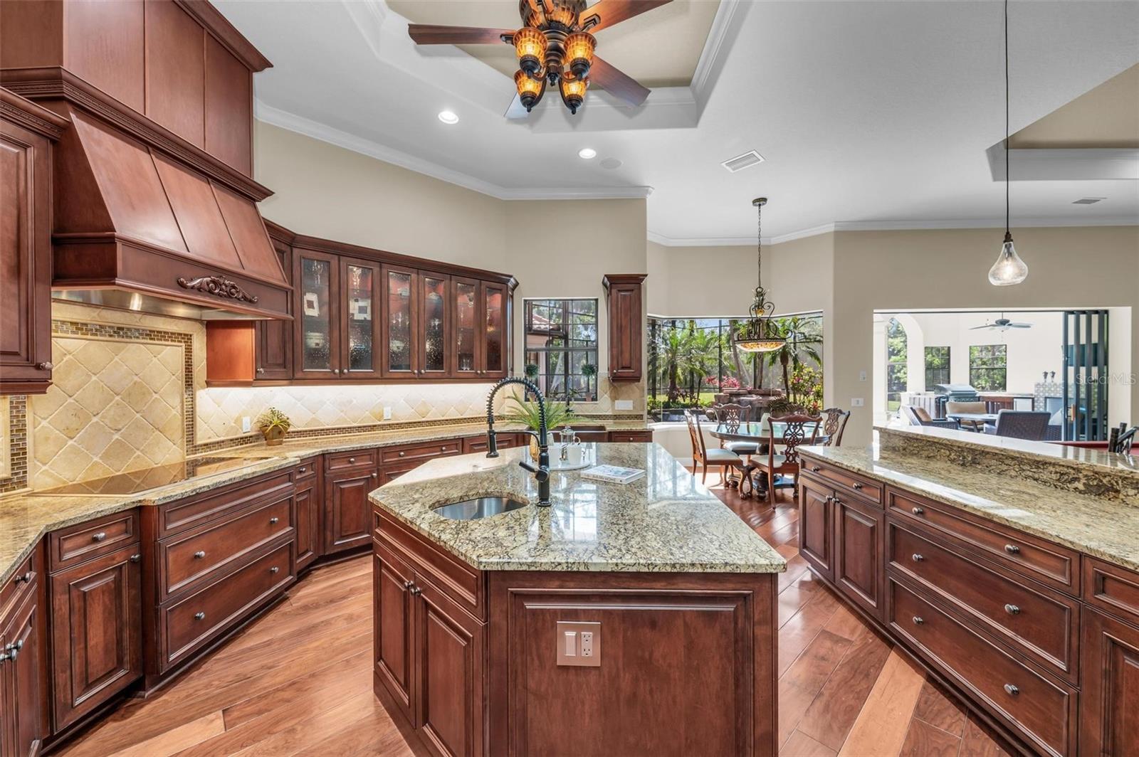 A4645705 Property Photo