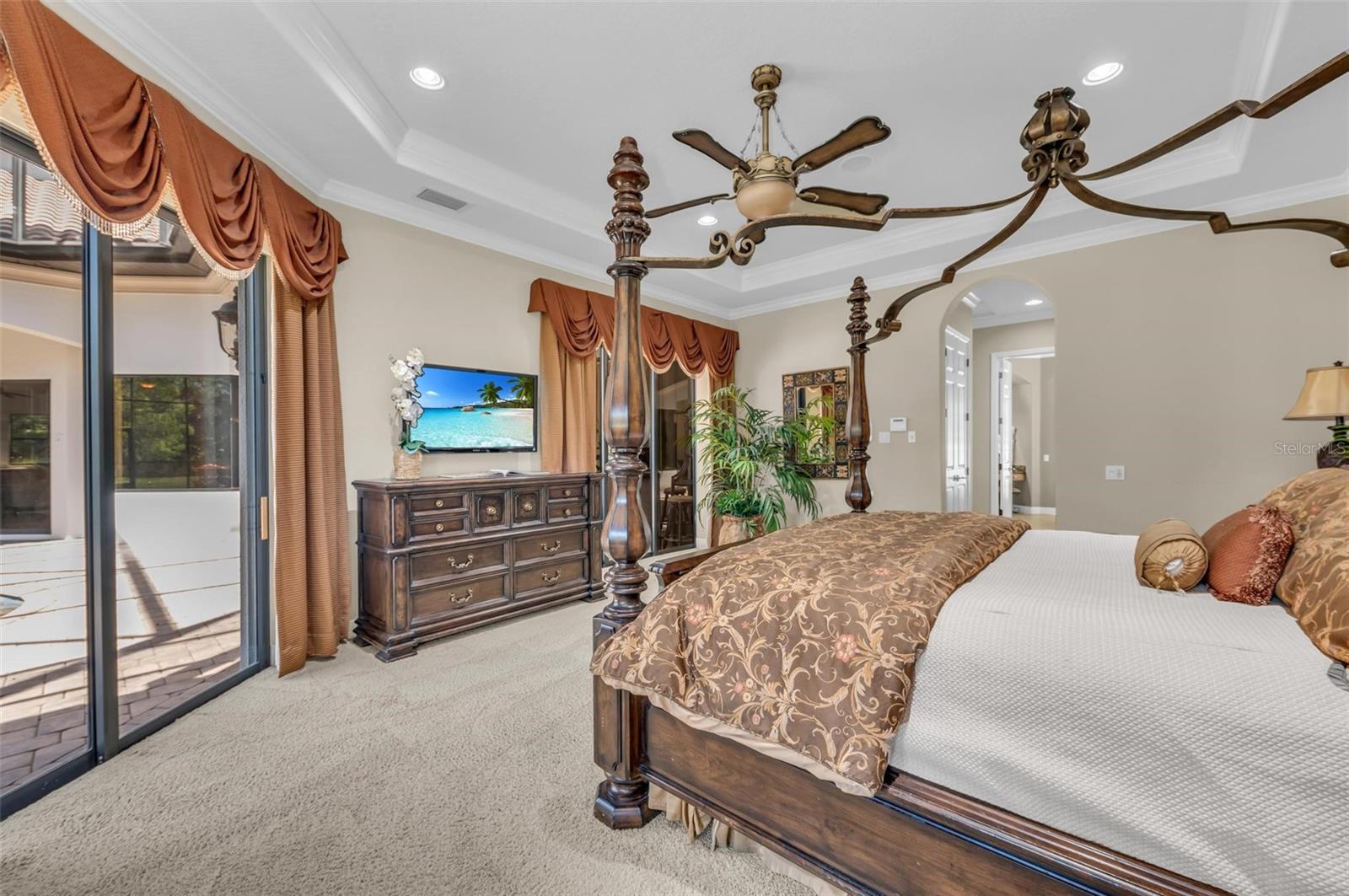 A4645705 Property Photo