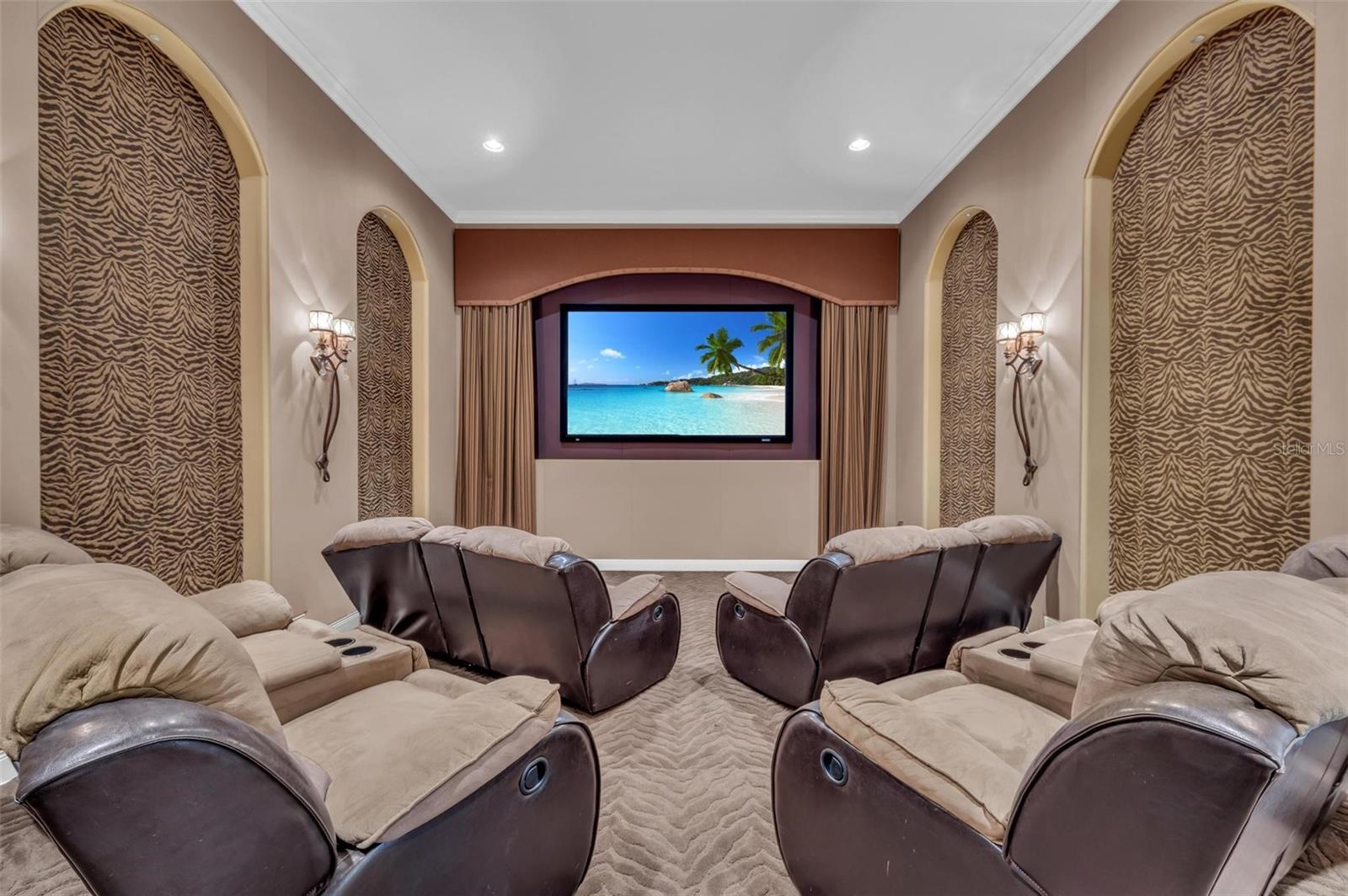 A4645705 Property Photo