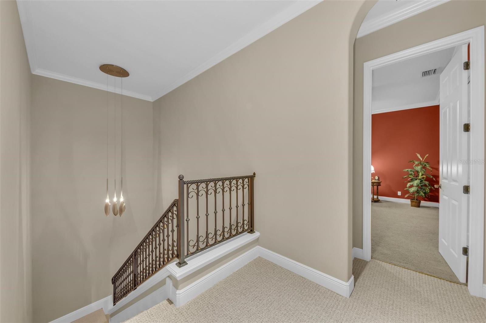 A4645705 Property Photo