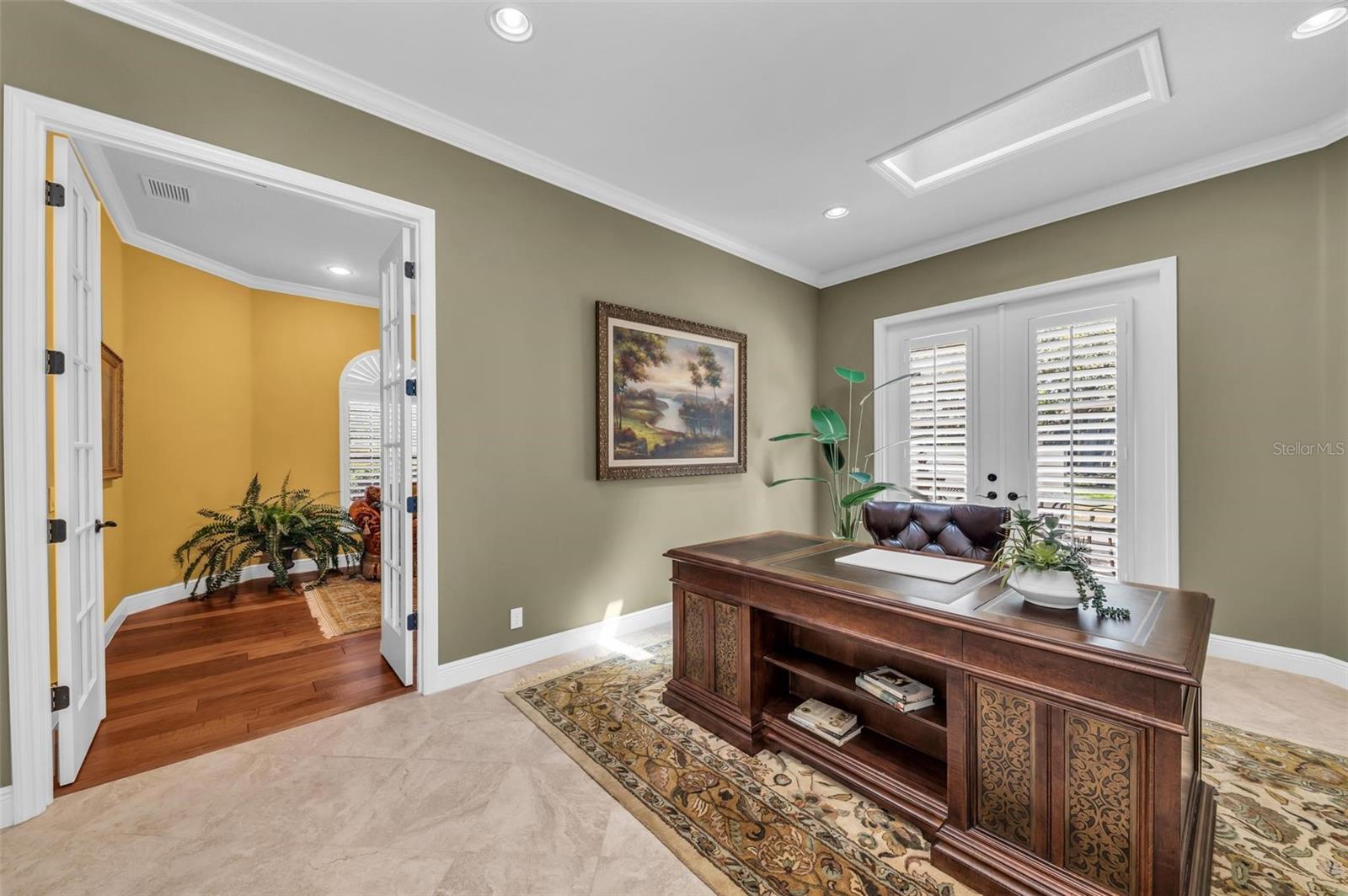 A4645705 Property Photo