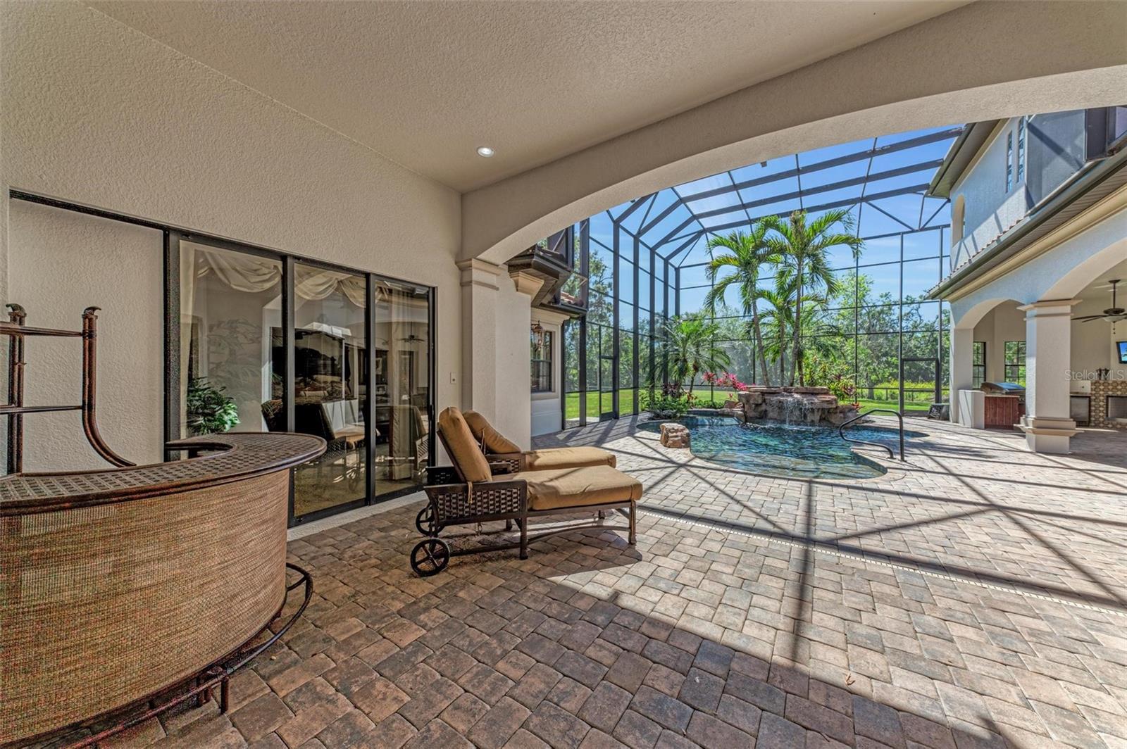 A4645705 Property Photo