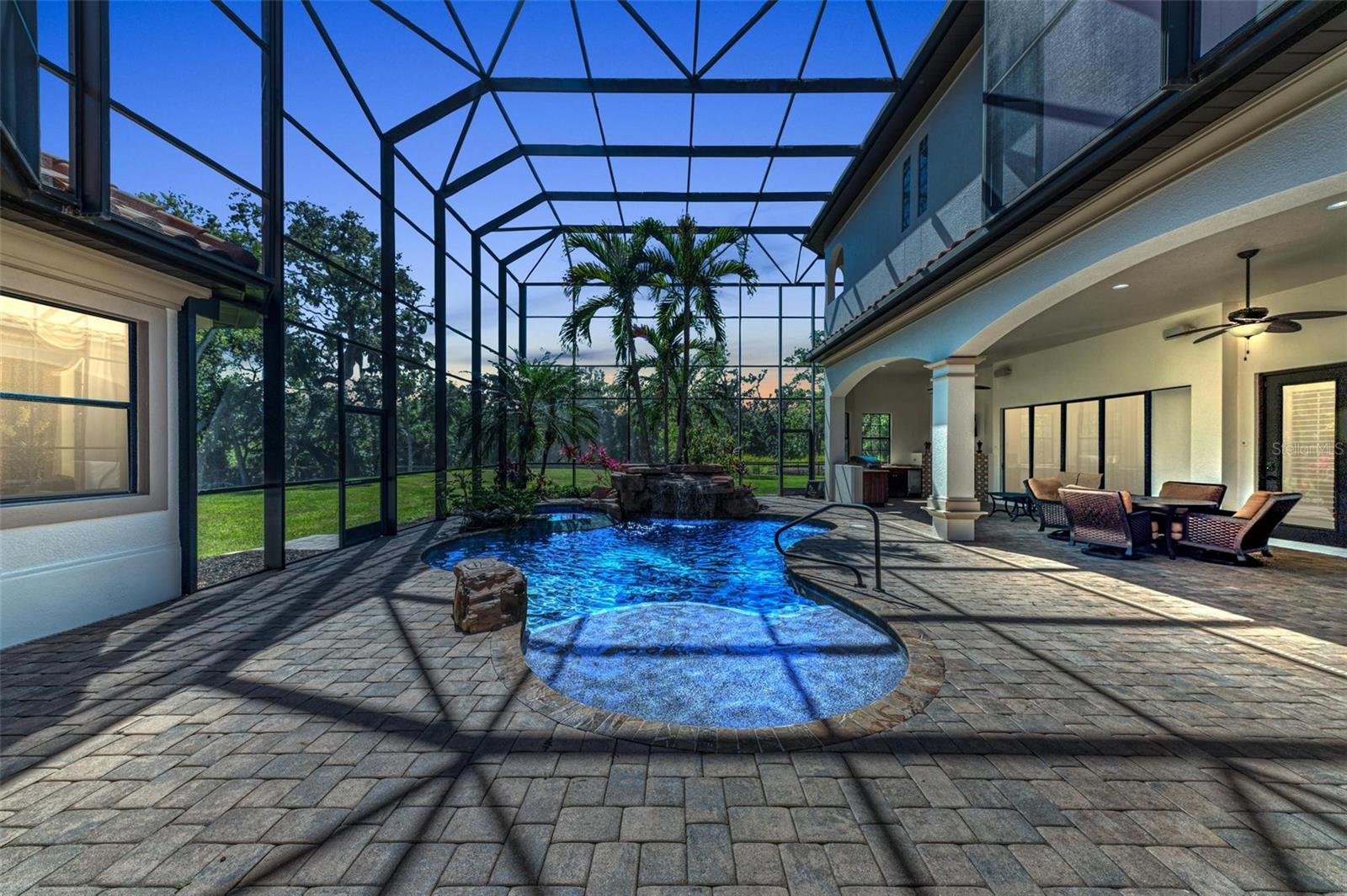 A4645705 Property Photo