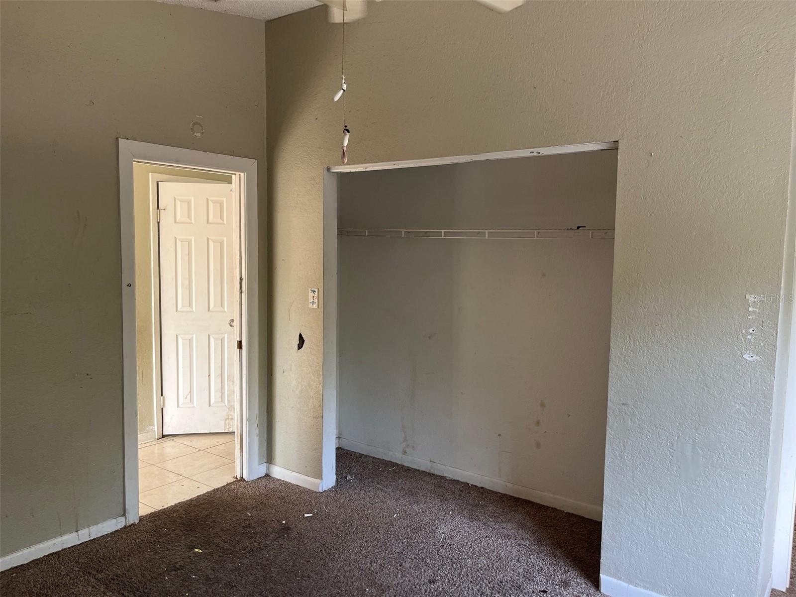 2918 E WATERS AVE, TAMPA, FL, 33604