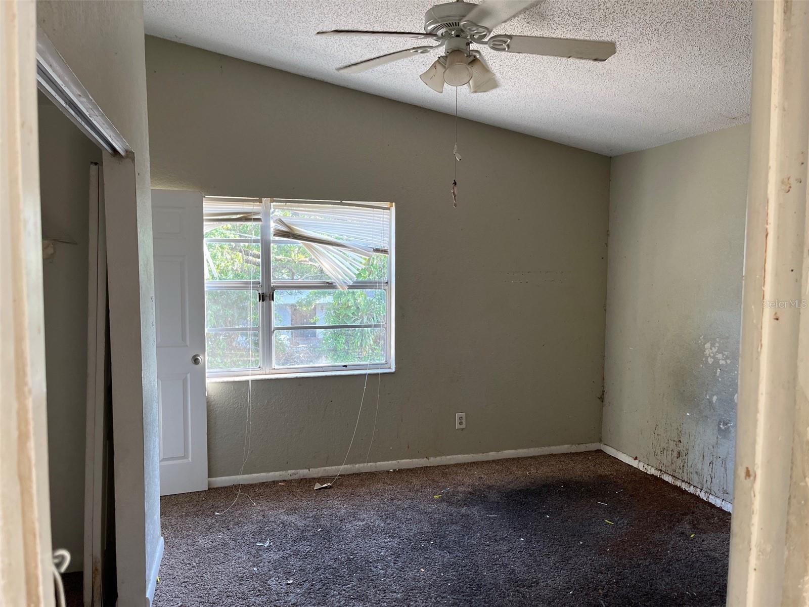 2918 E WATERS AVE, TAMPA, FL, 33604
