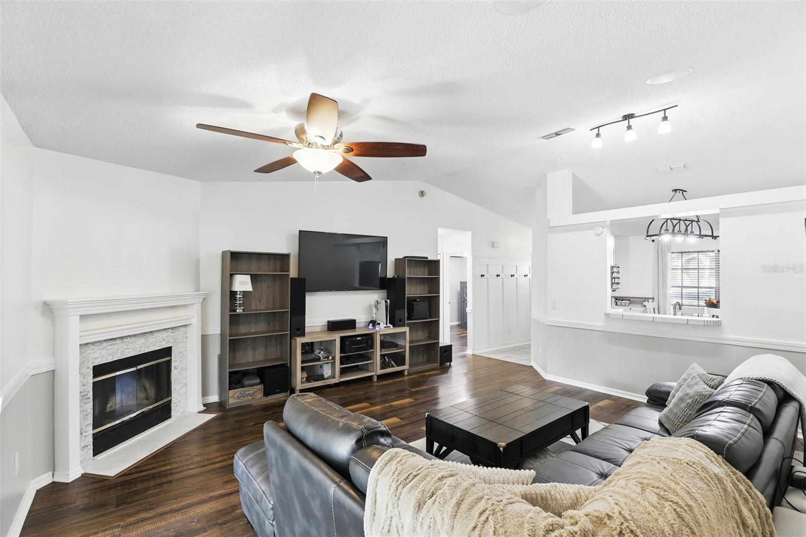2098 HEDGEROW CIR, OCOEE, FL, 34761