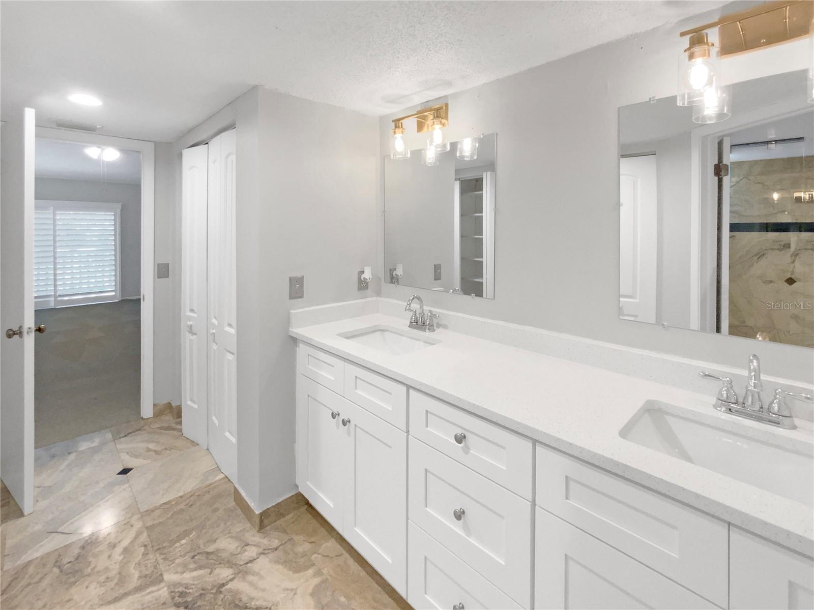 2011 ARBOR DR, CLEARWATER, FL, 33760