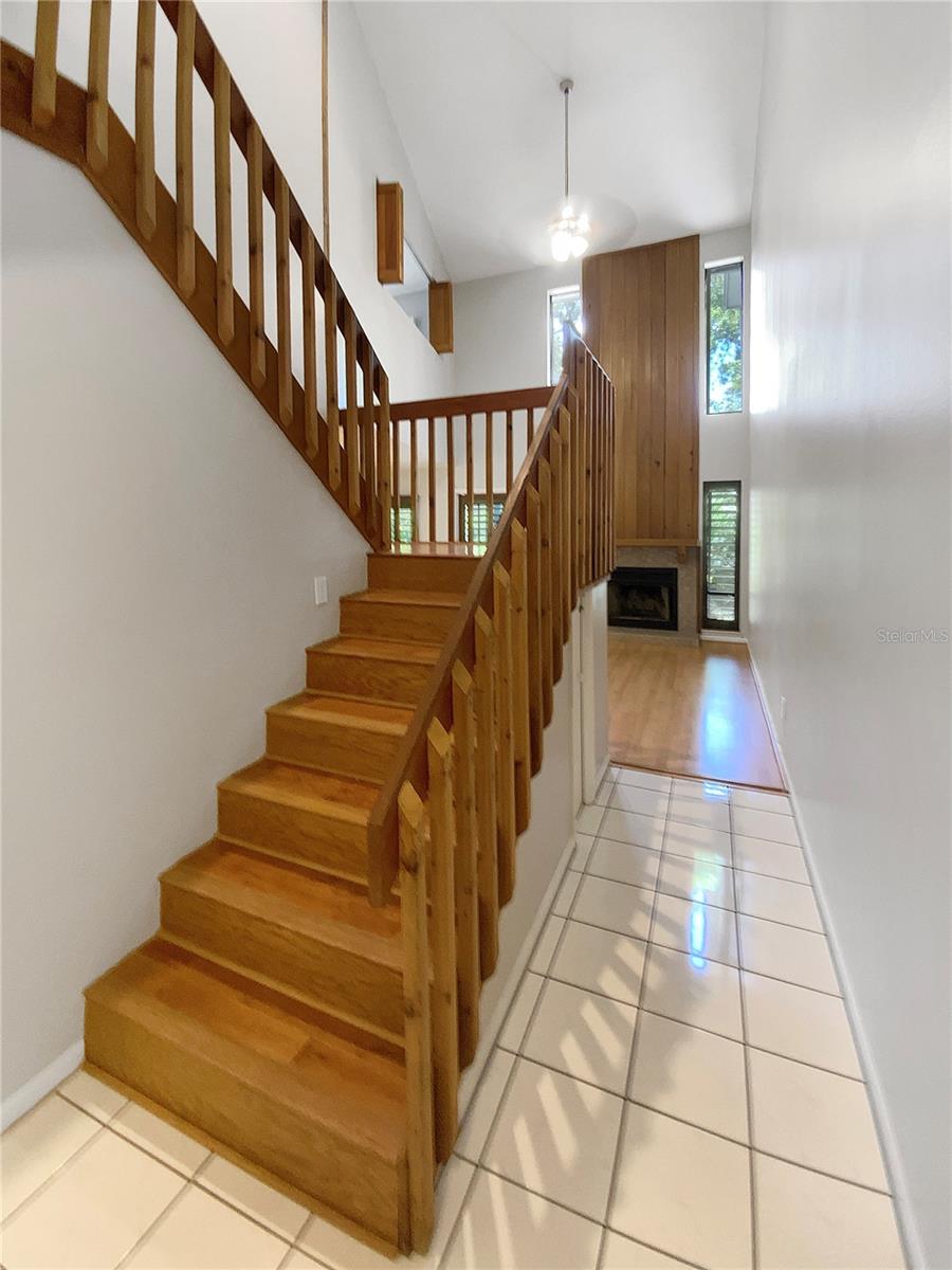 2011 ARBOR DR, CLEARWATER, FL, 33760