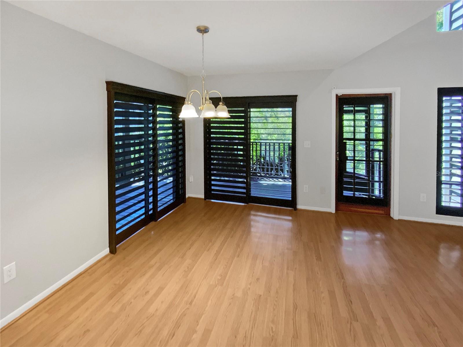 2011 ARBOR DR, CLEARWATER, FL, 33760