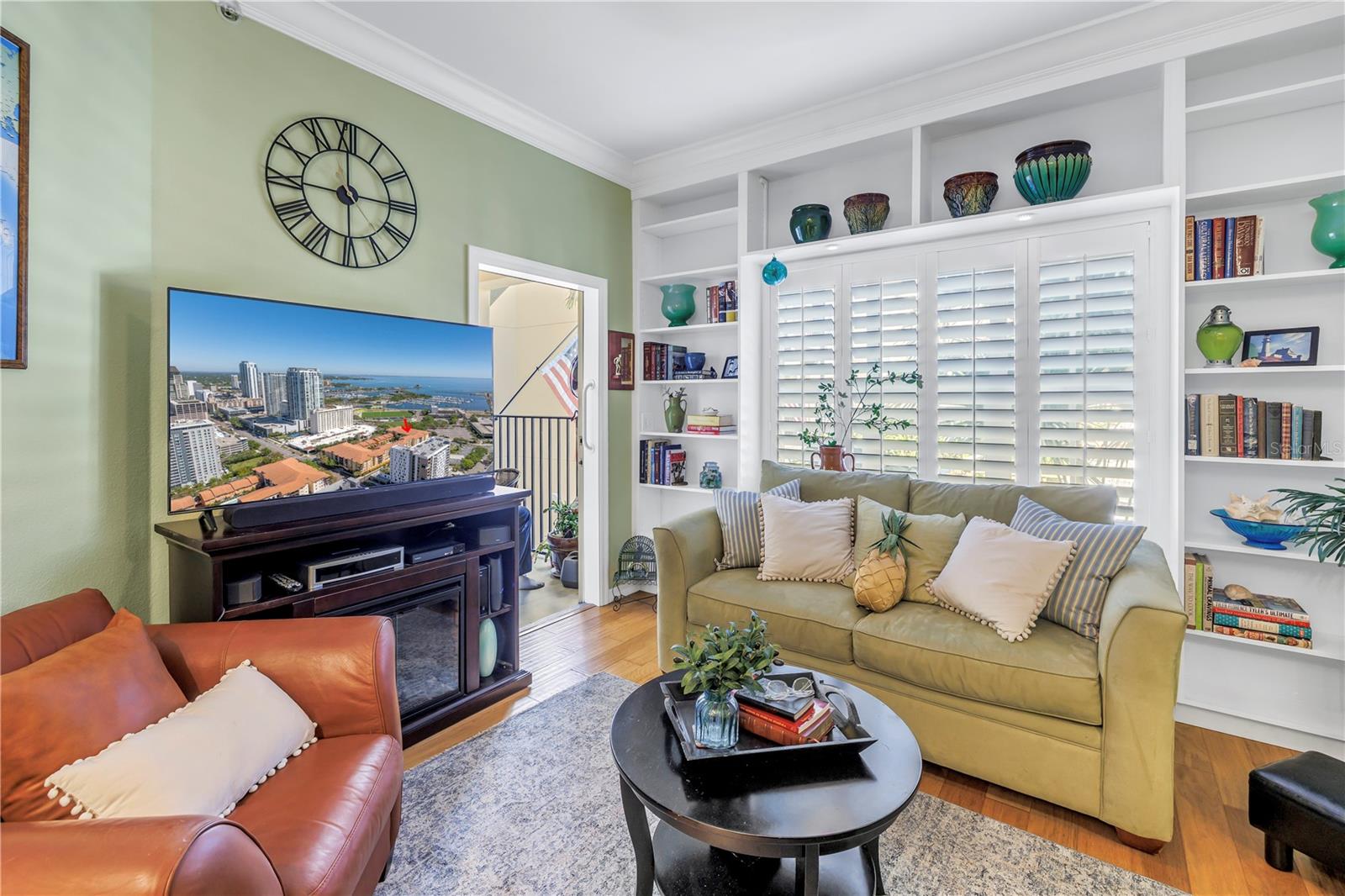 100 4TH AVE S #207, ST PETERSBURG, FL, 33701